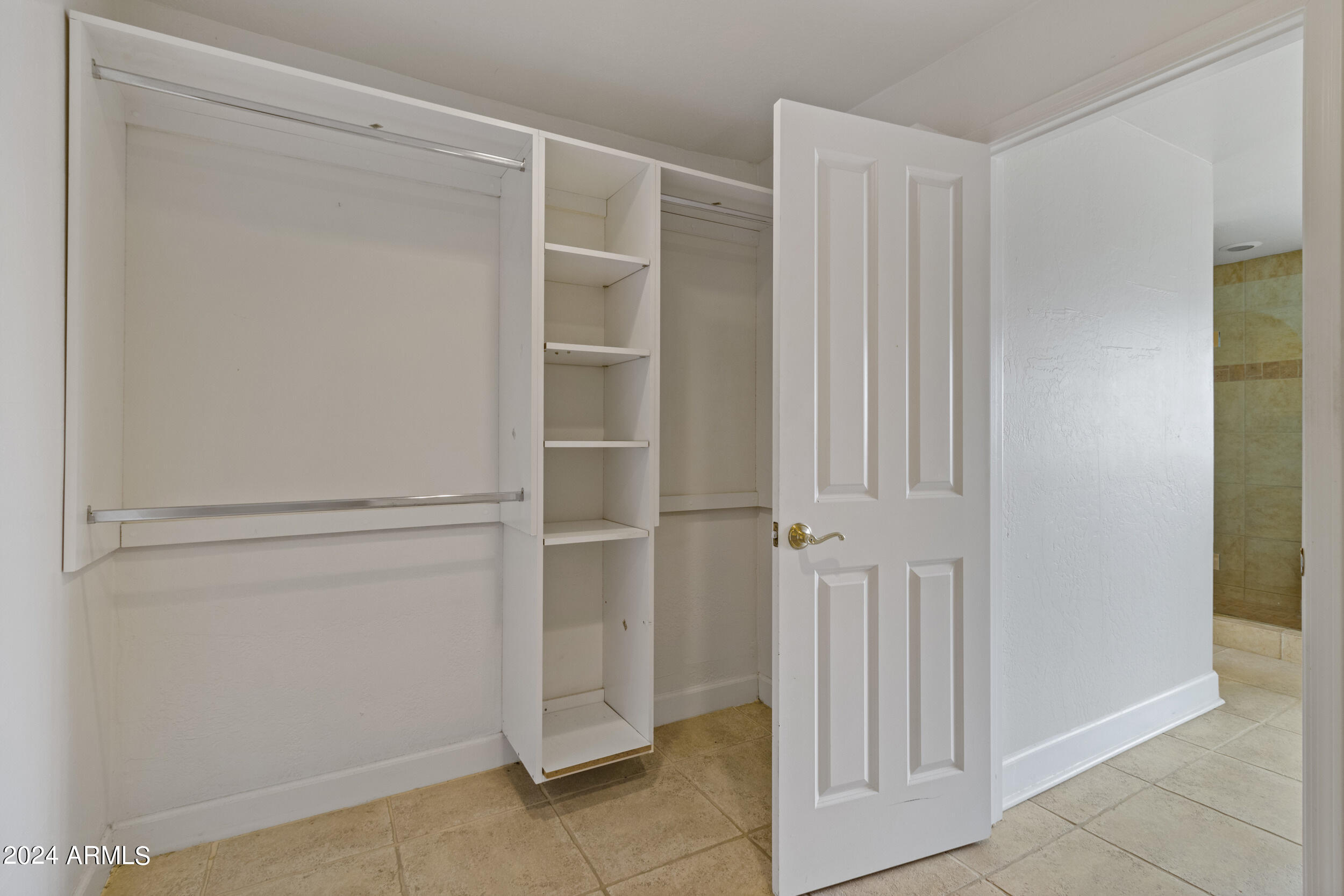 6044 E ROSE CIRCLE Drive