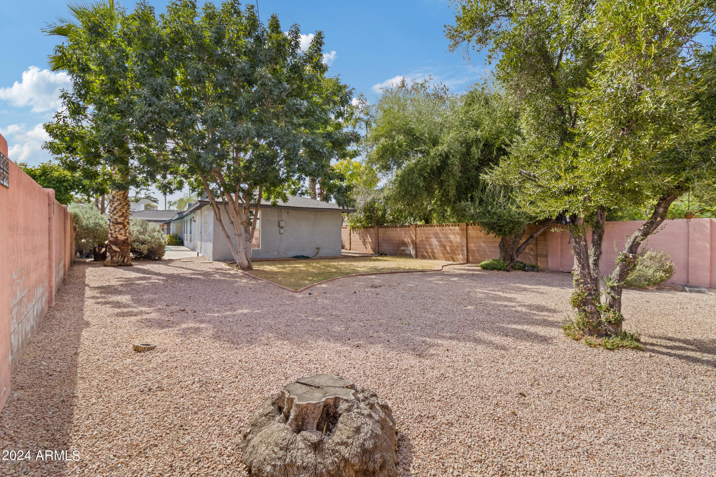 6044 E ROSE CIRCLE Drive