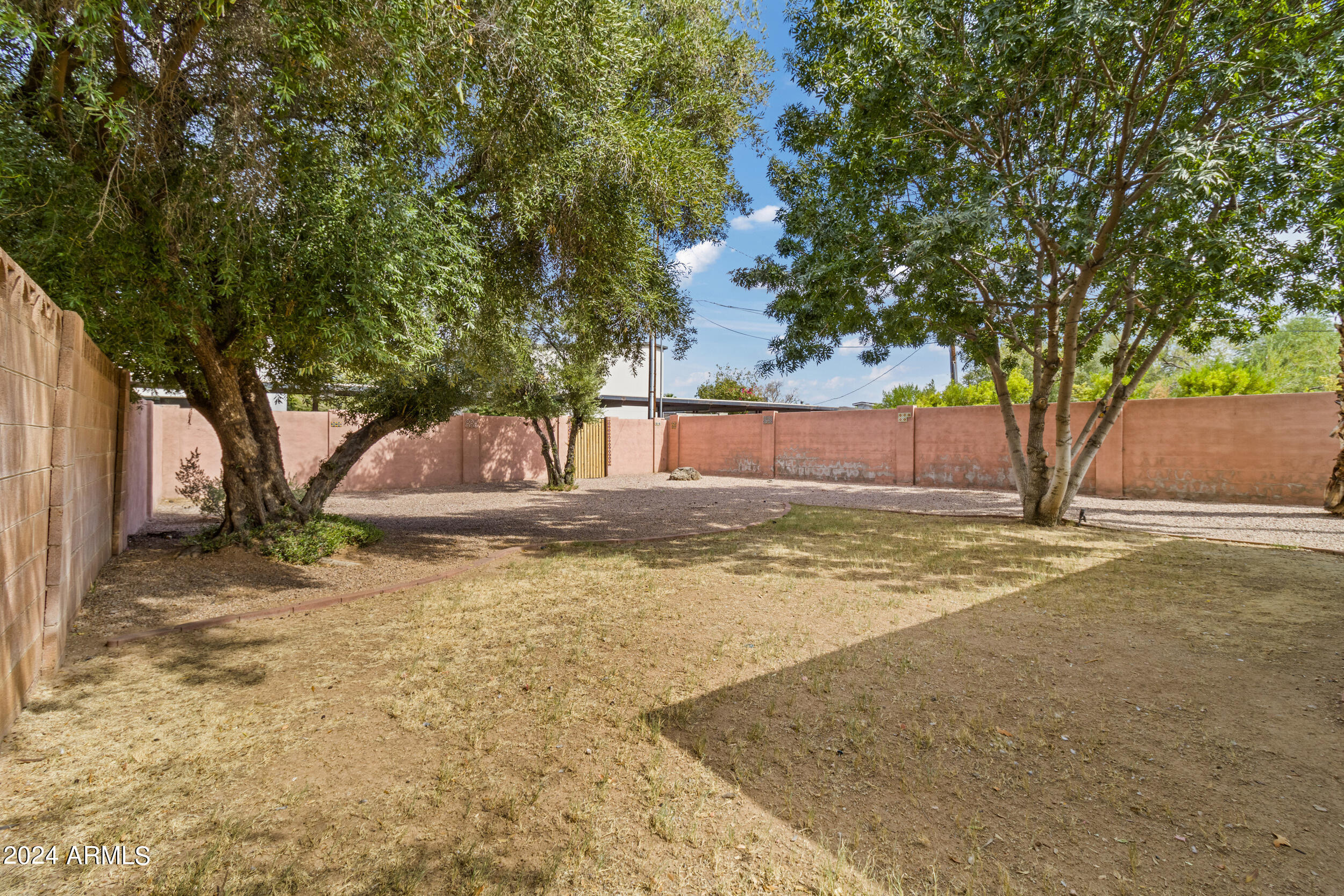 6044 E ROSE CIRCLE Drive