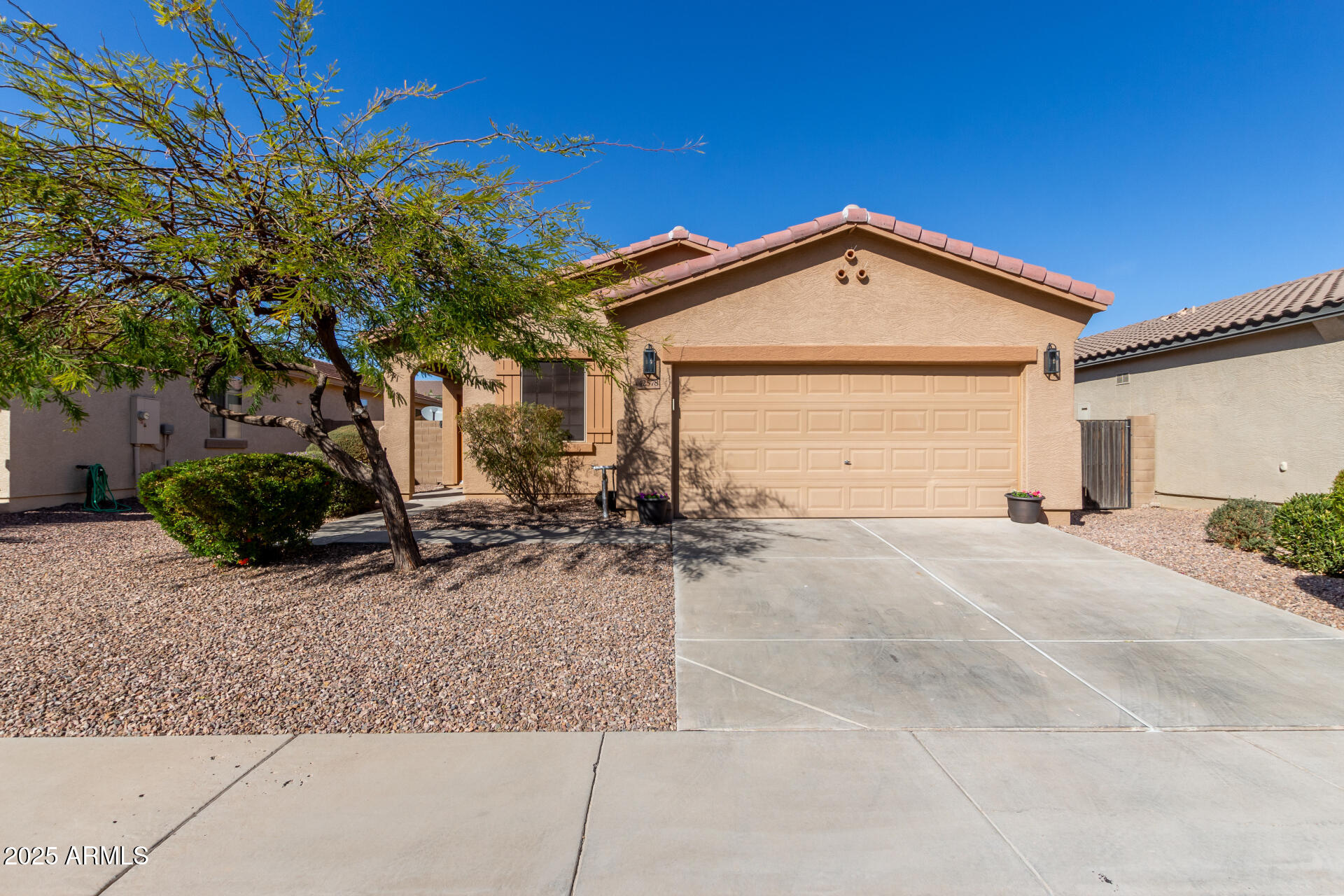 42578 W ROSALIA Drive