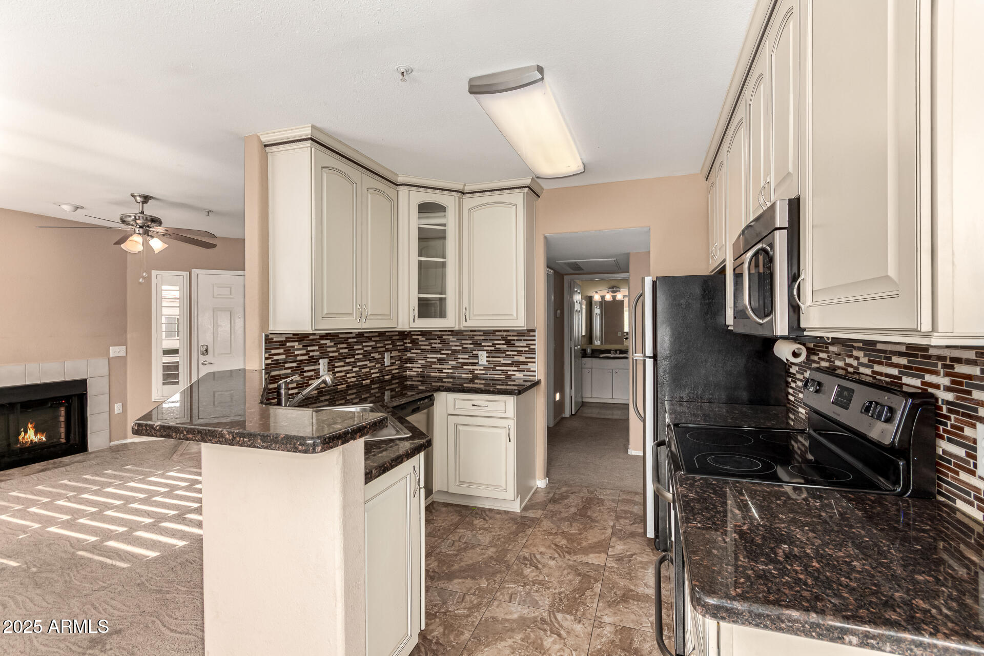 1295 N ASH Street # 125