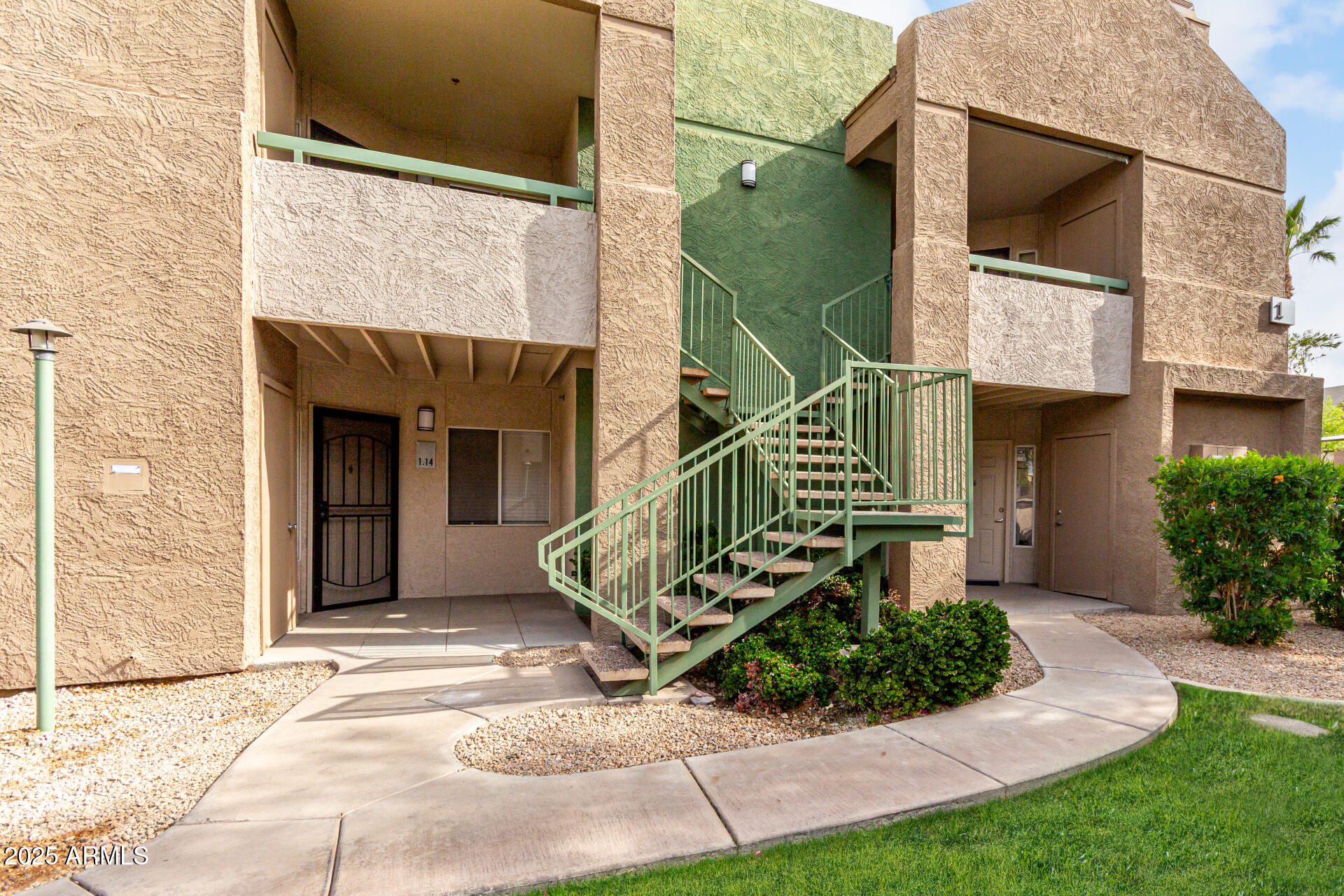 1295 N ASH Street # 125