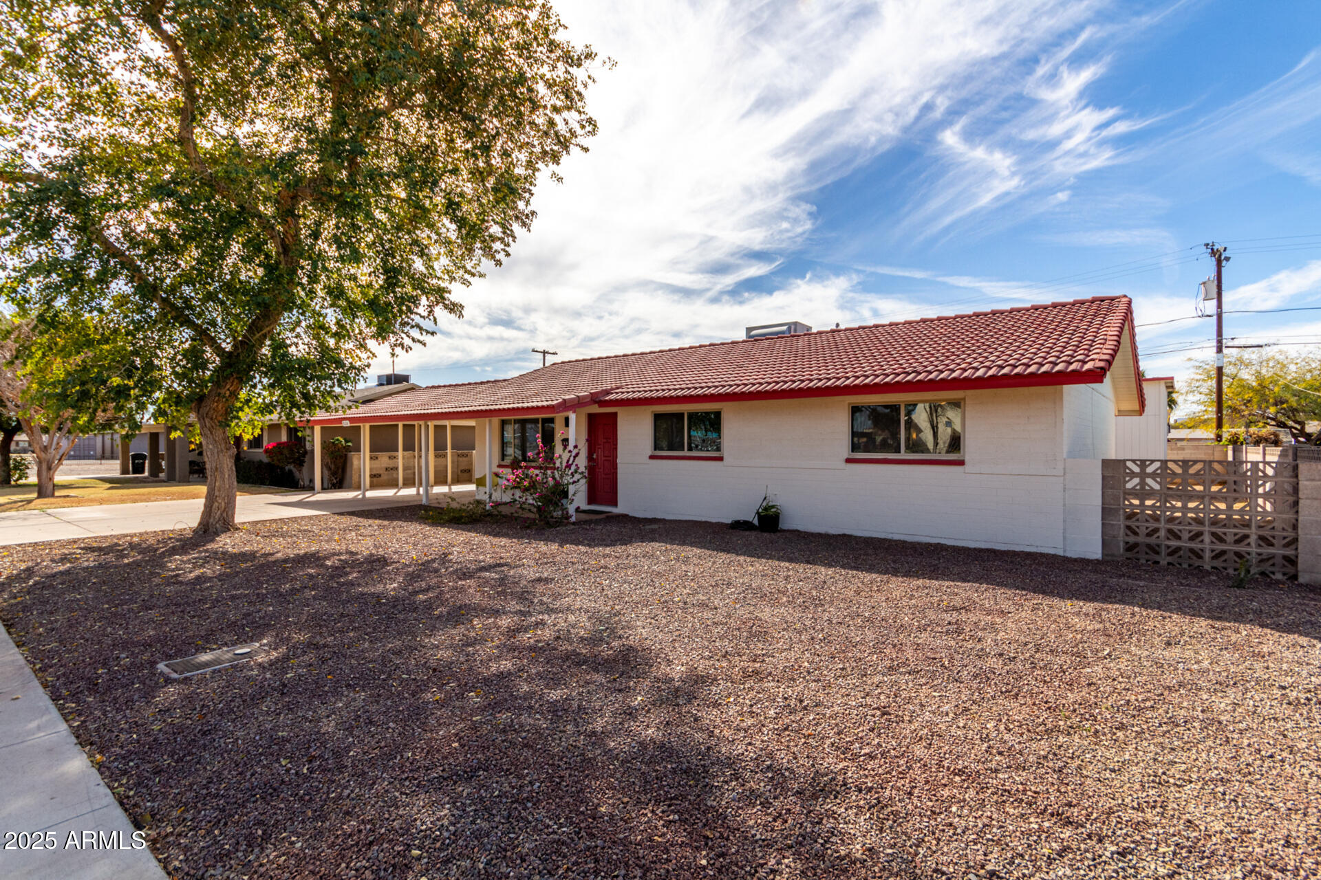 830 N LOS OLIVOS Drive