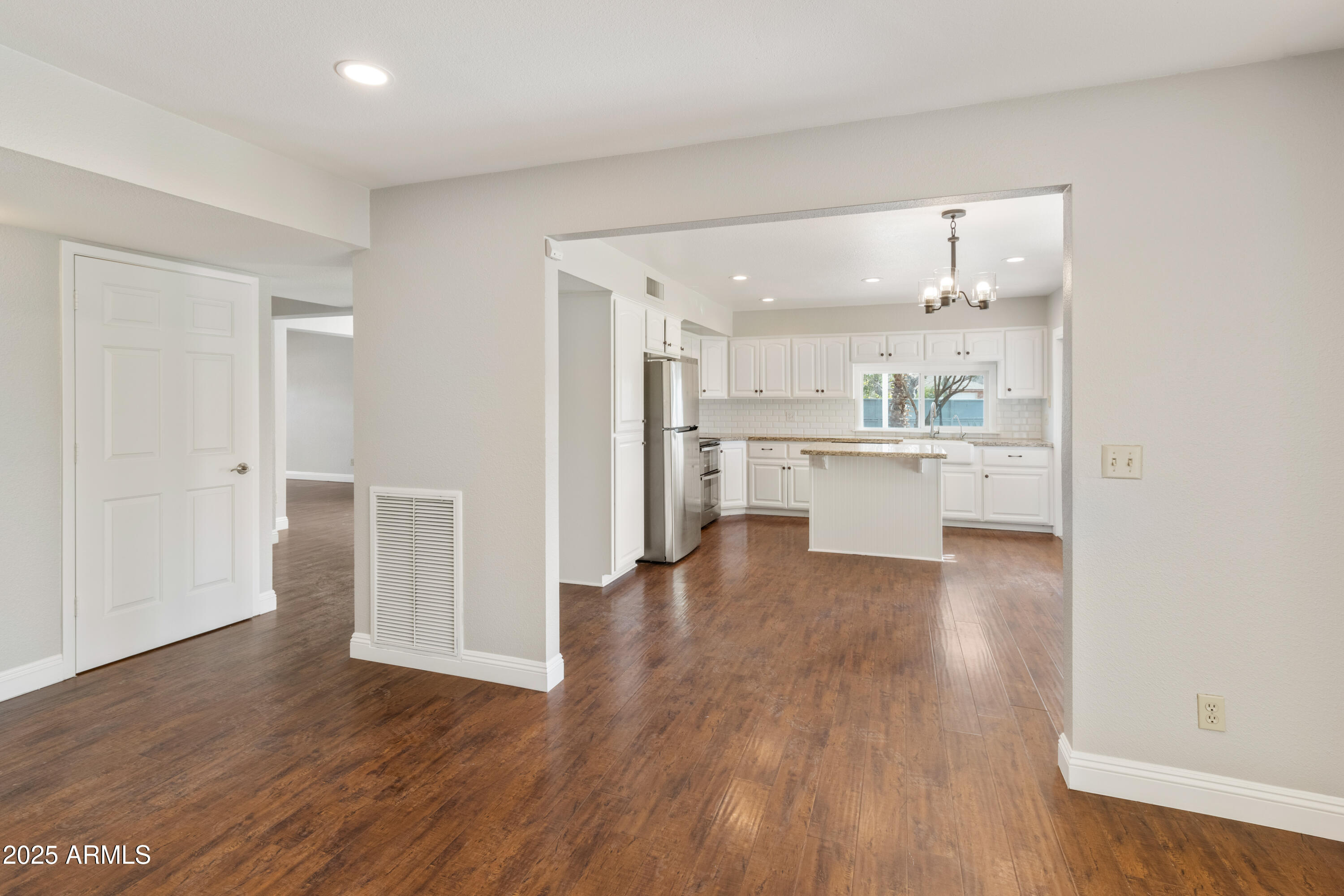 1655 W Meseto Circle