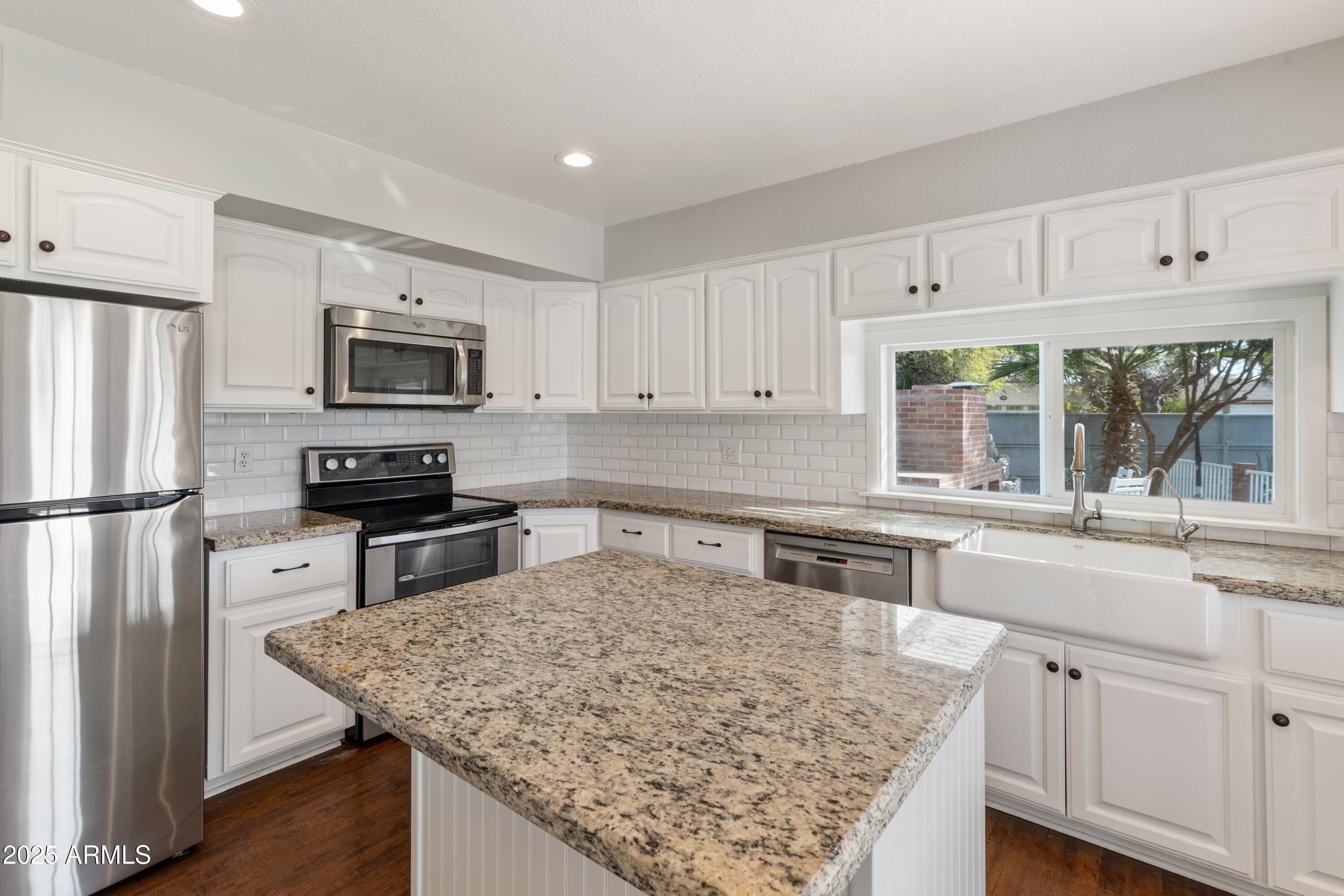 1655 W Meseto Circle