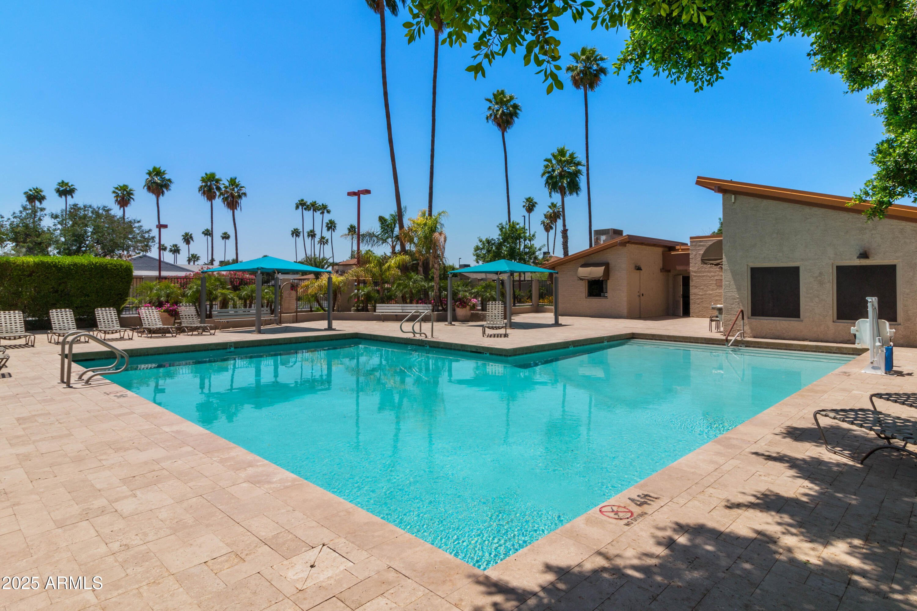 1655 W Meseto Circle