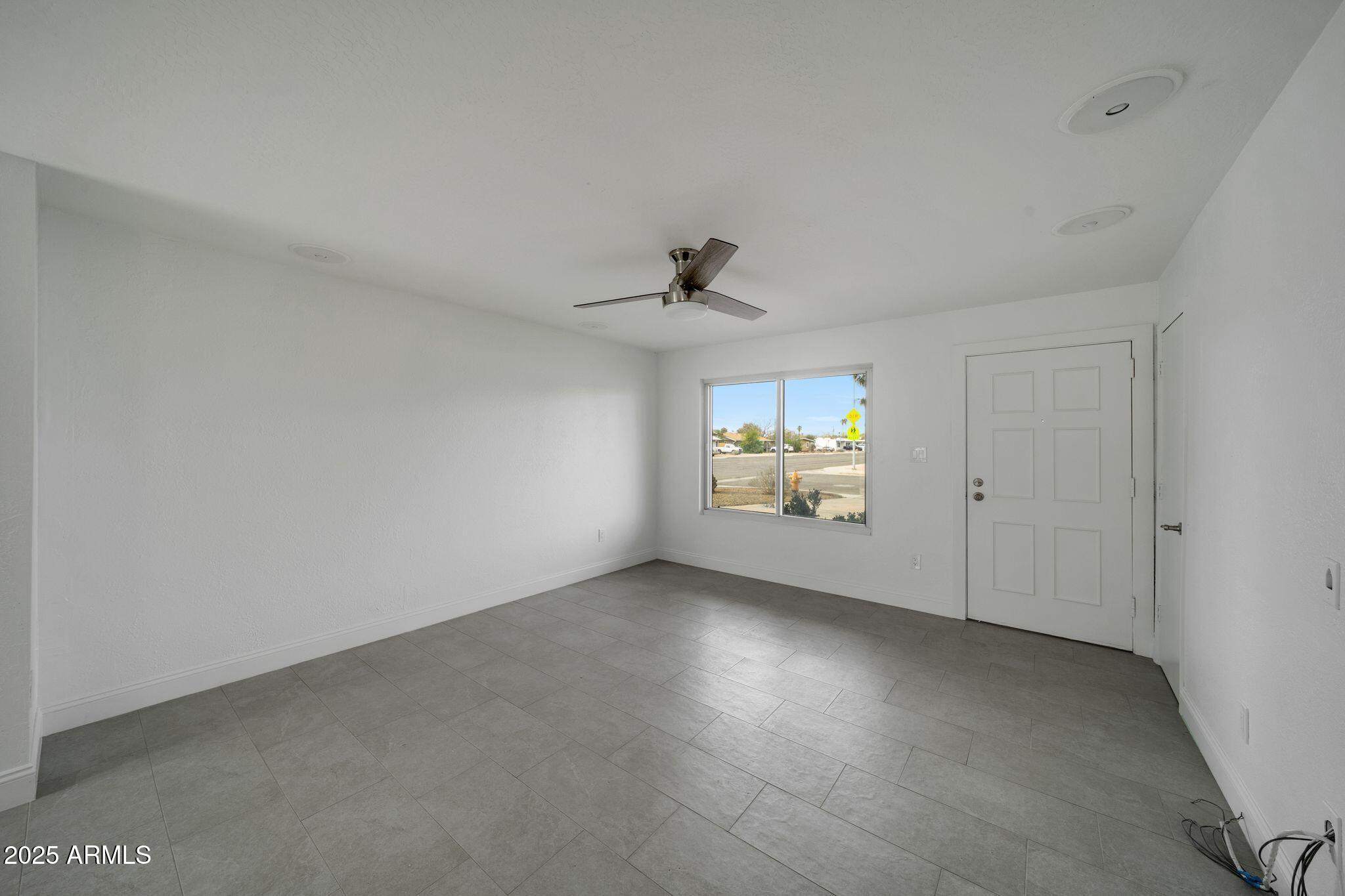 1403 N OLEANDER Street