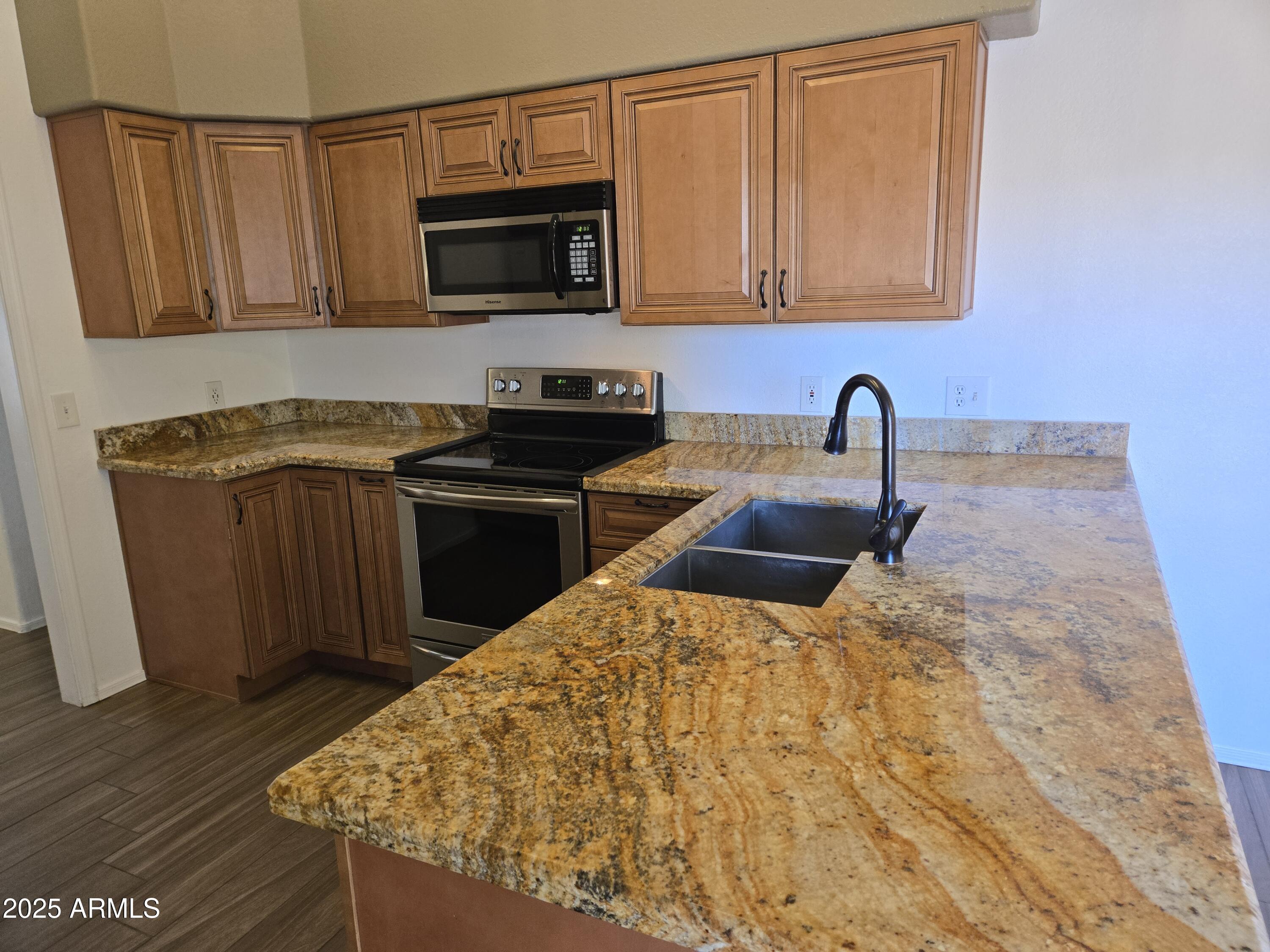 1688 E KRYSTAL Street