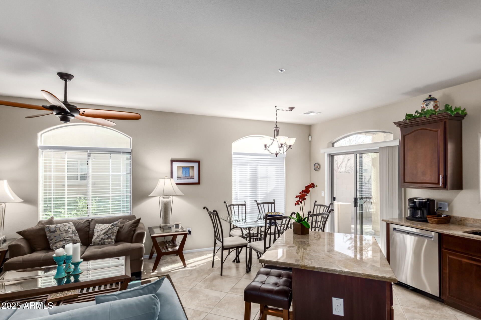 1350 S GREENFIELD Road # 1215