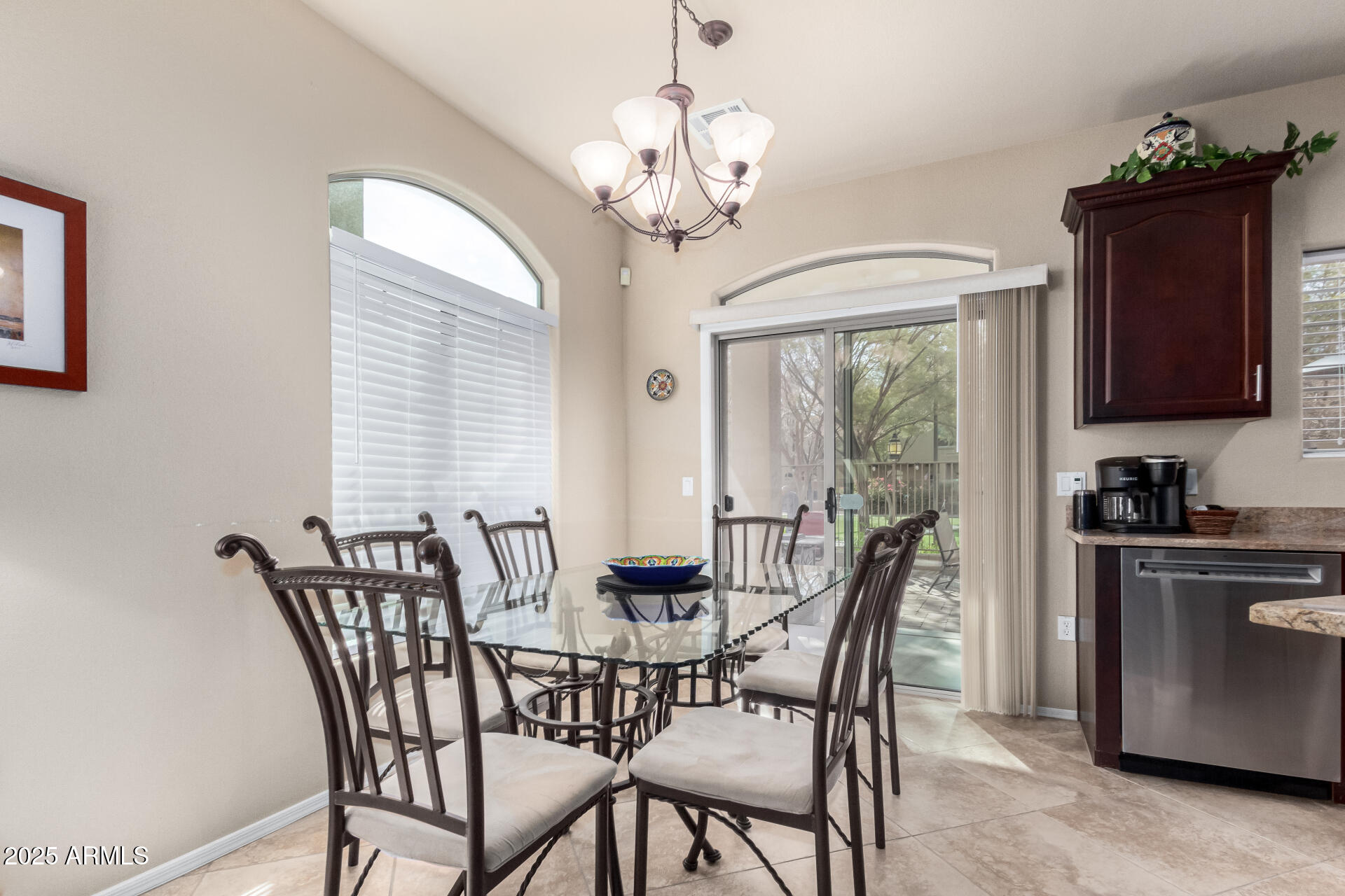 1350 S GREENFIELD Road # 1215