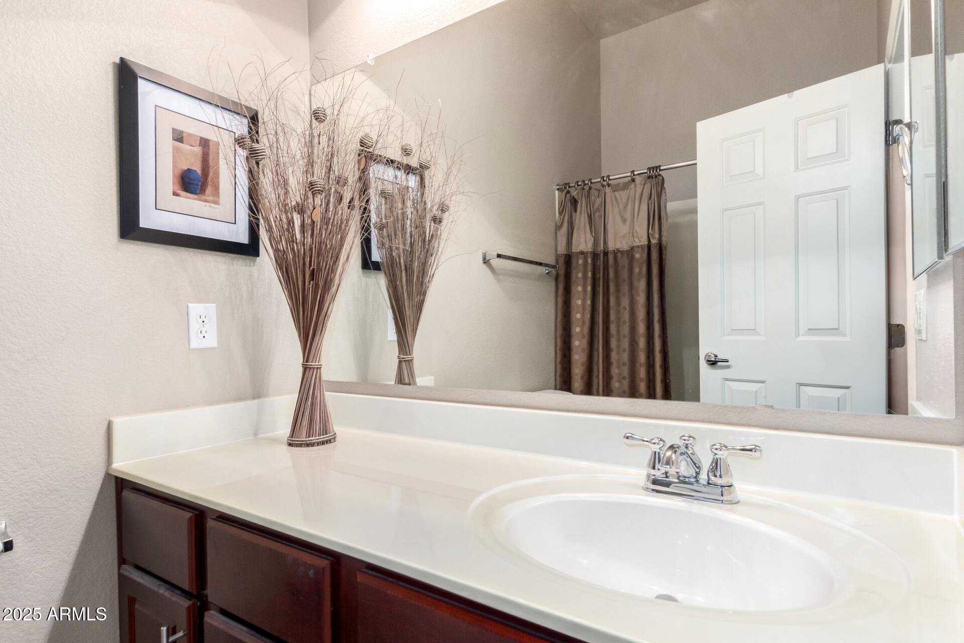 1350 S GREENFIELD Road # 1215