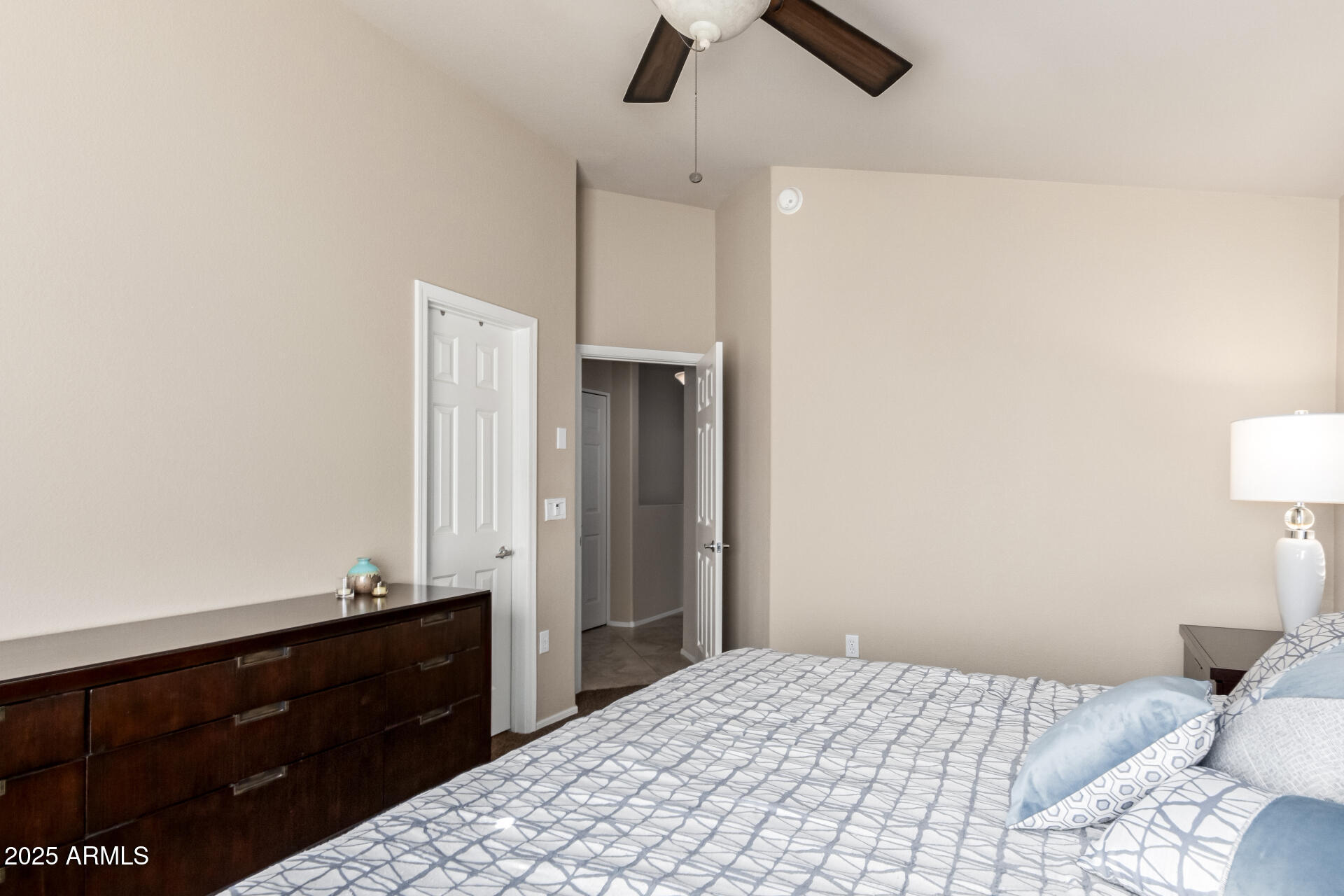 1350 S GREENFIELD Road # 1215