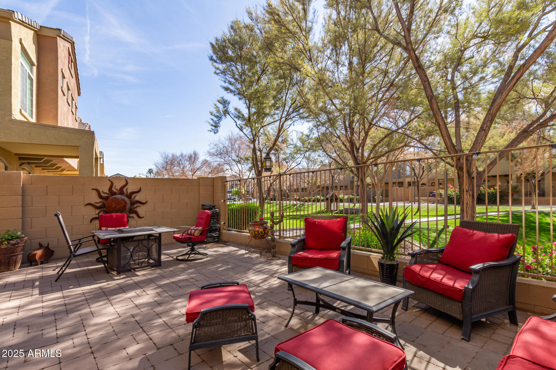 1350 S GREENFIELD Road # 1215