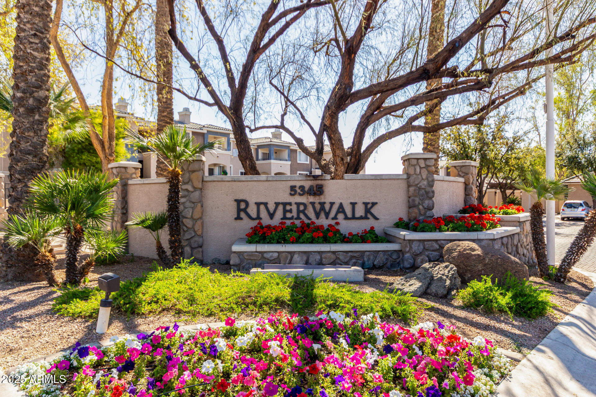 5345 E VAN BUREN Street # 167