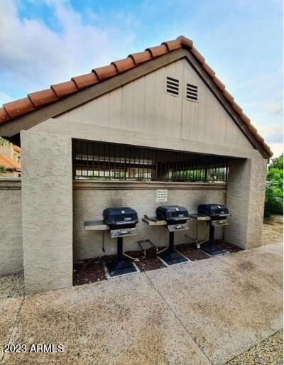 1211 N MILLER Road # 258