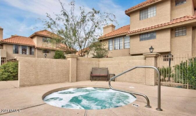 1211 N MILLER Road # 258