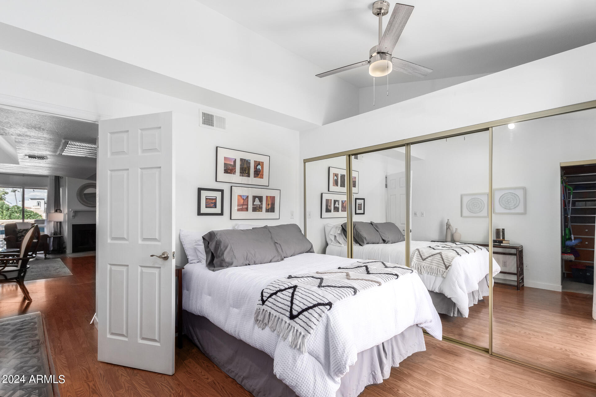 1211 N MILLER Road # 258