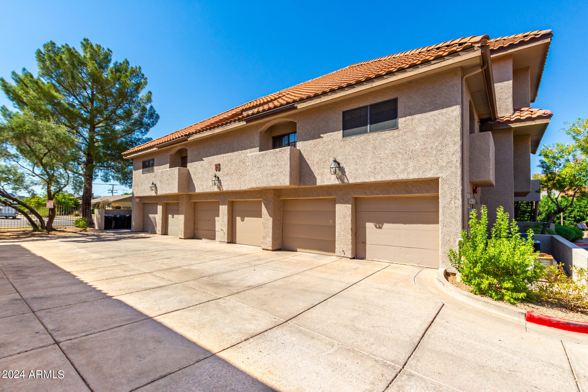 1211 N MILLER Road # 258