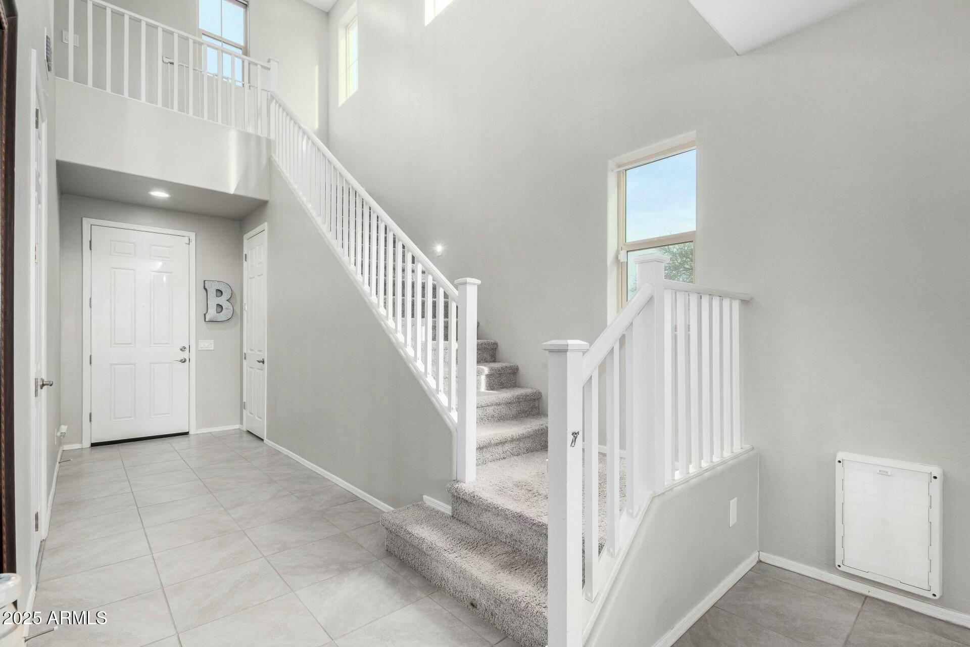 24032 N ROOSTER Road