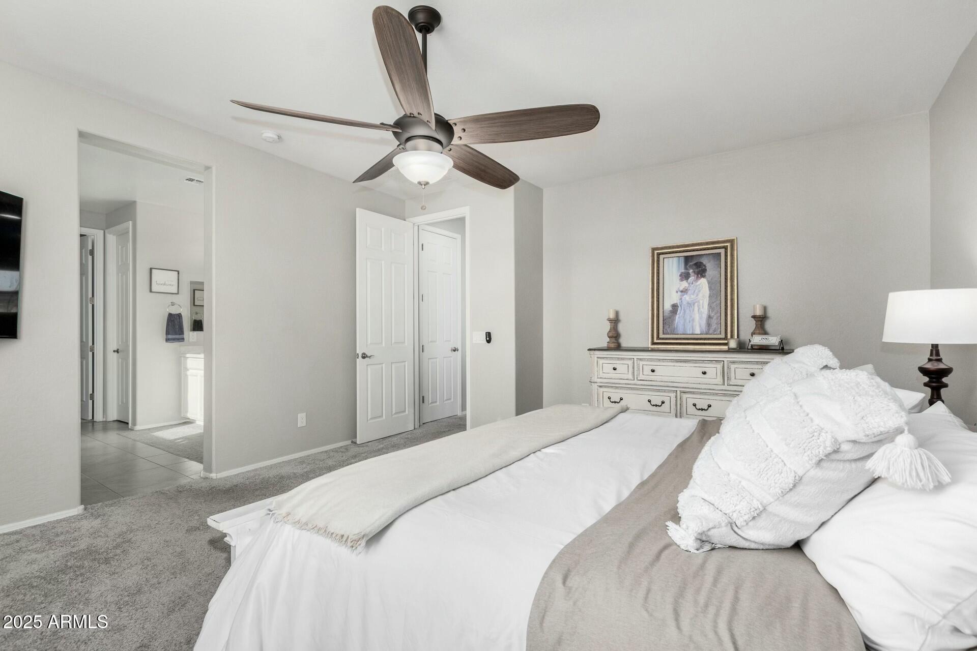 24032 N ROOSTER Road