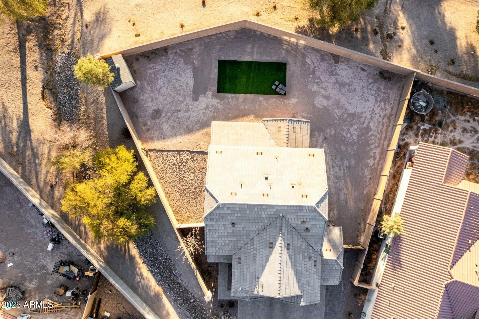 24032 N ROOSTER Road