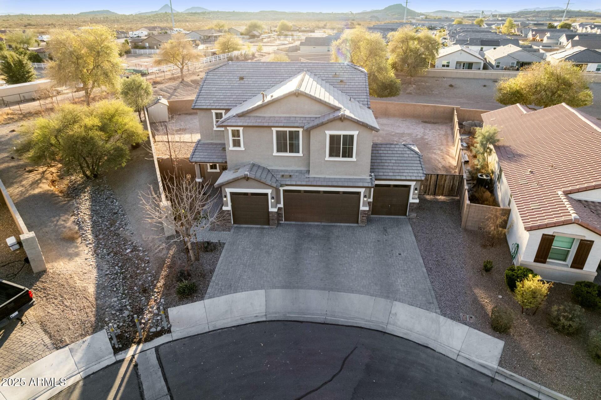 24032 N ROOSTER Road