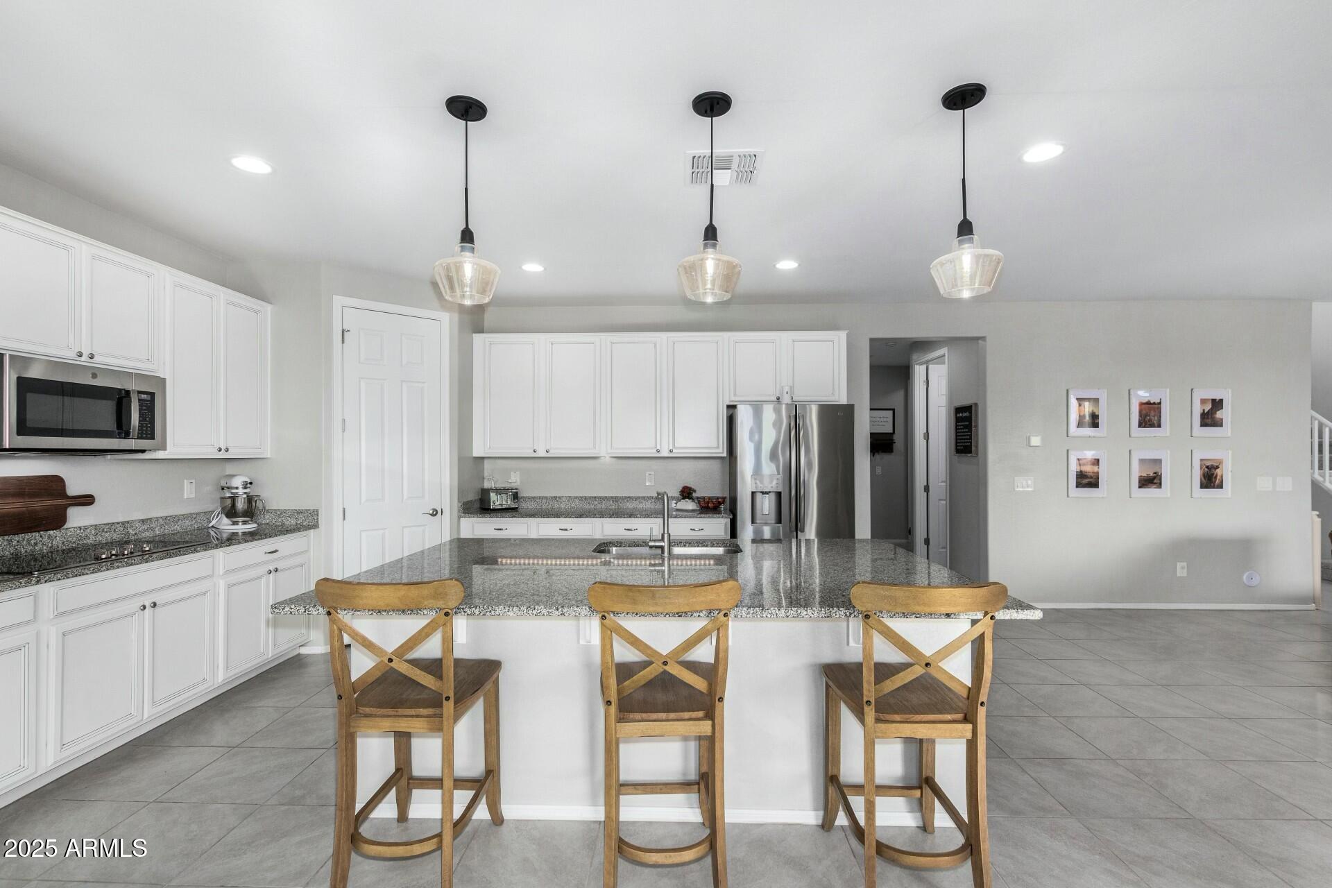 24032 N ROOSTER Road