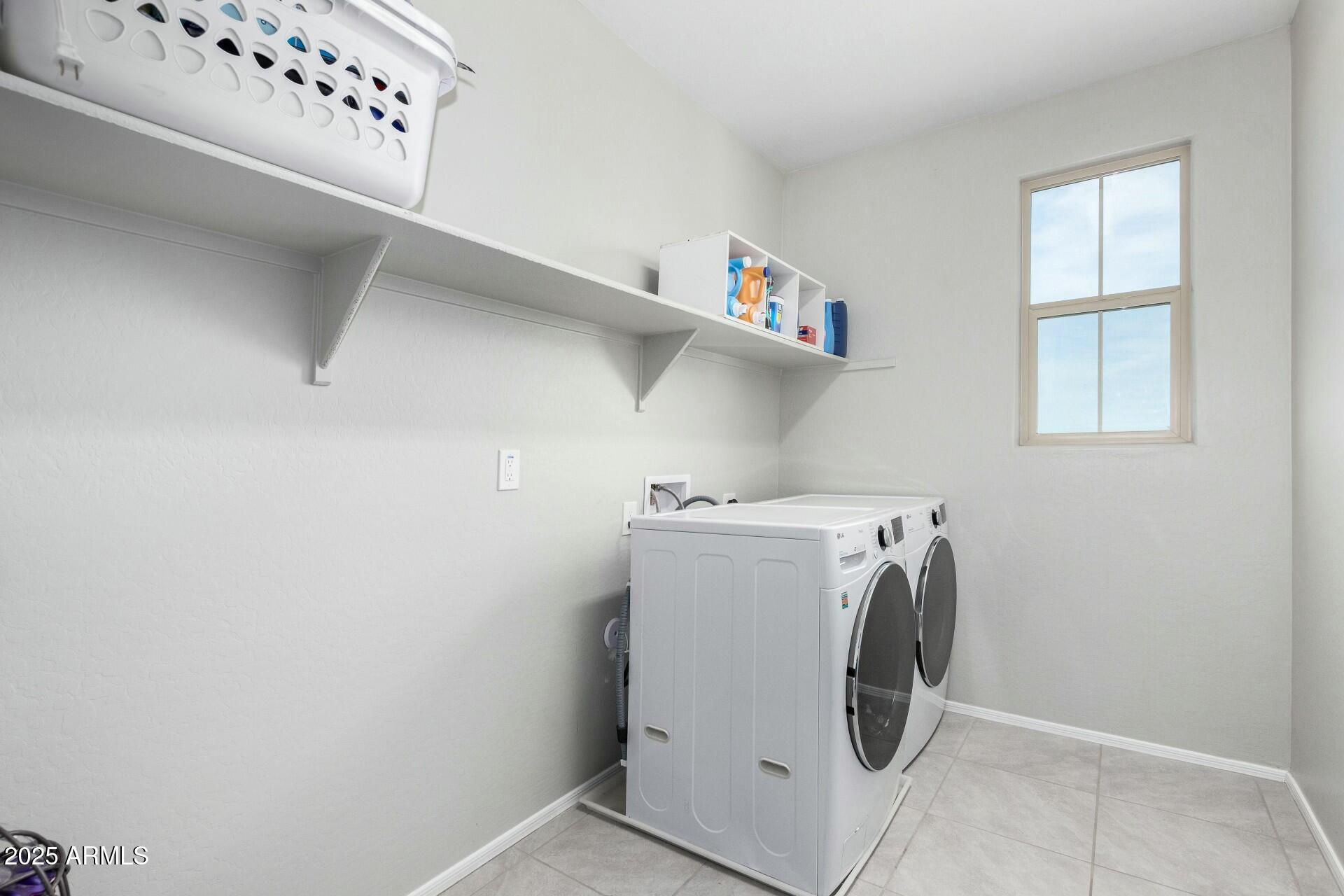 24032 N ROOSTER Road