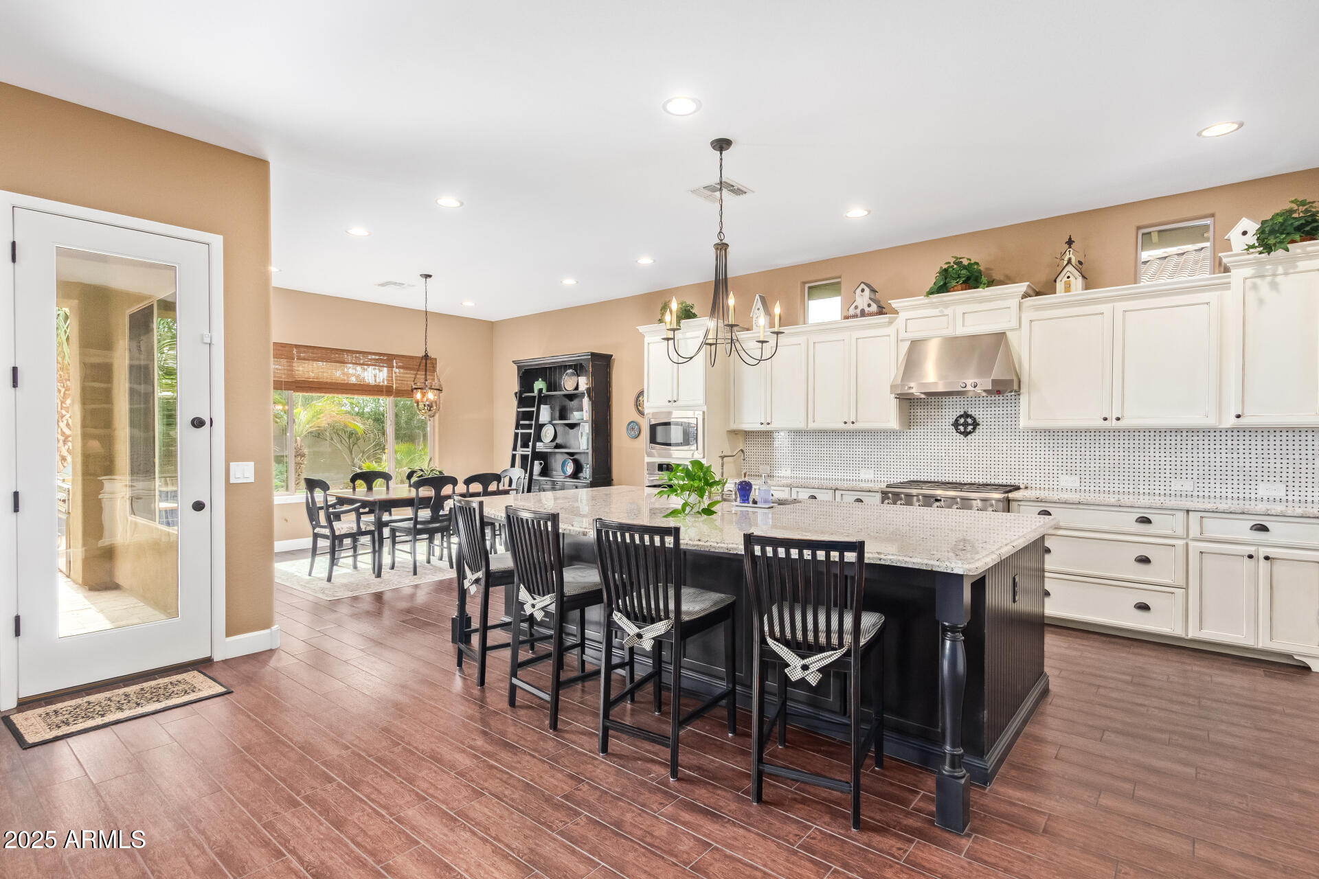 3881 E Birchwood Place