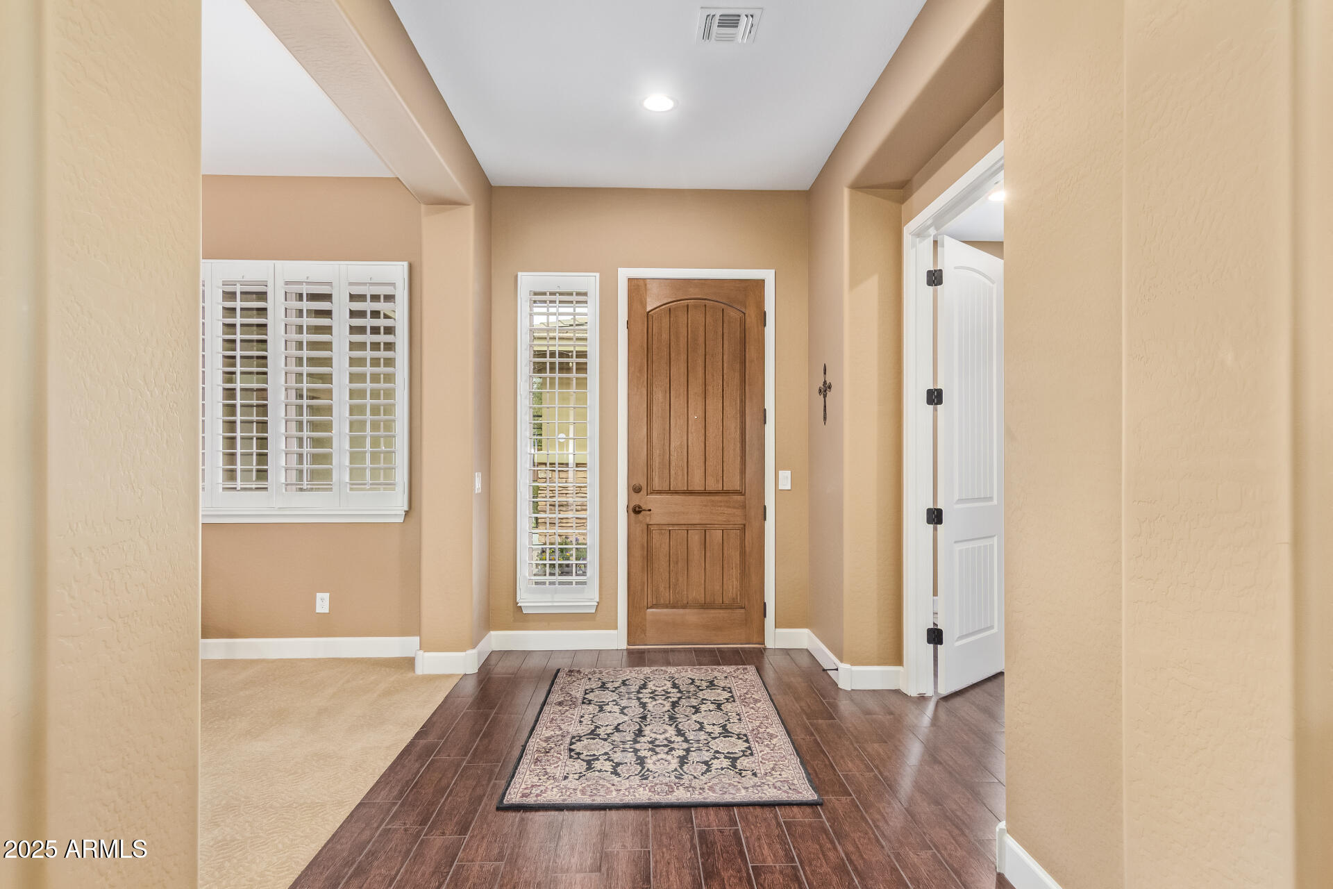 3881 E Birchwood Place