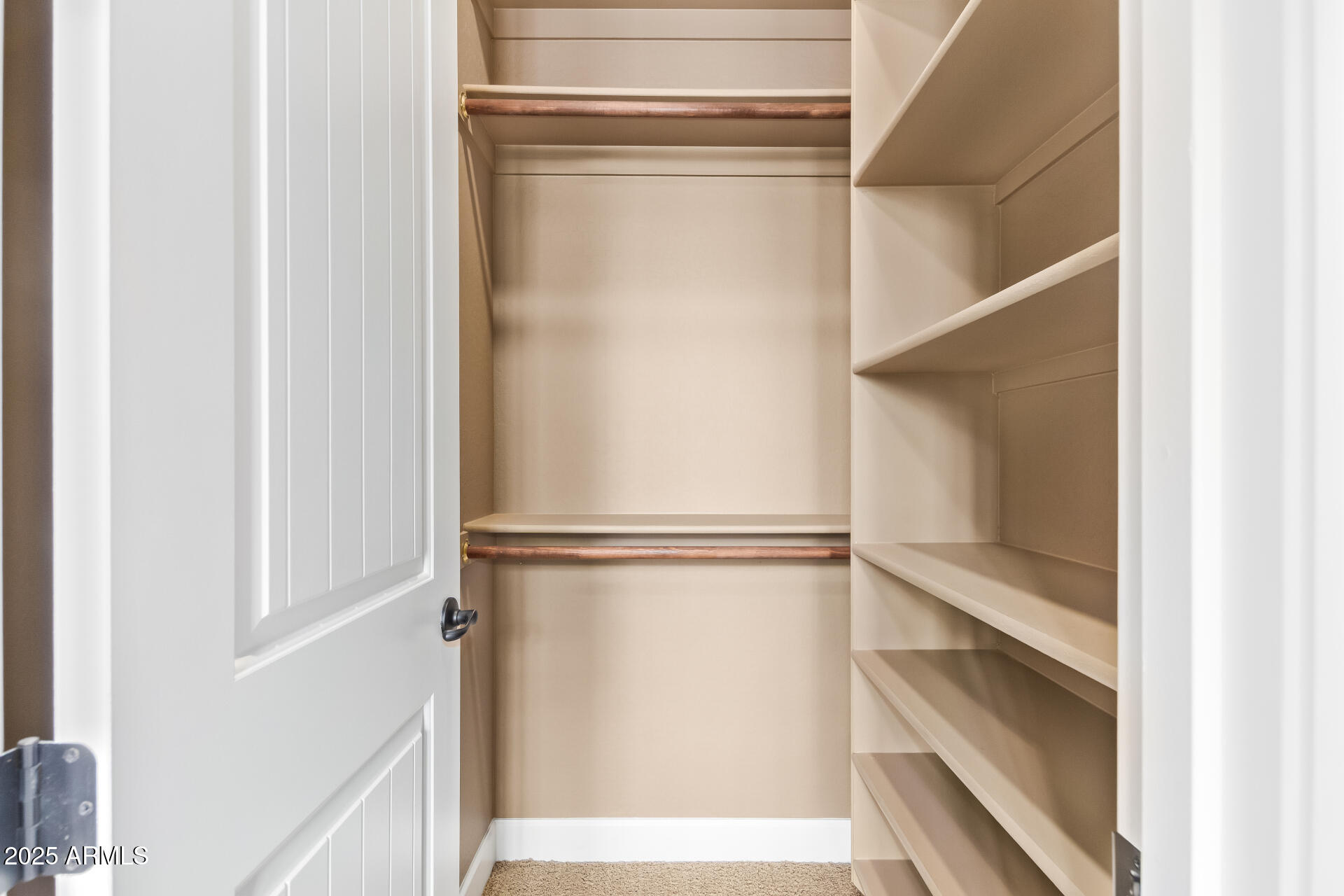 3881 E Birchwood Place