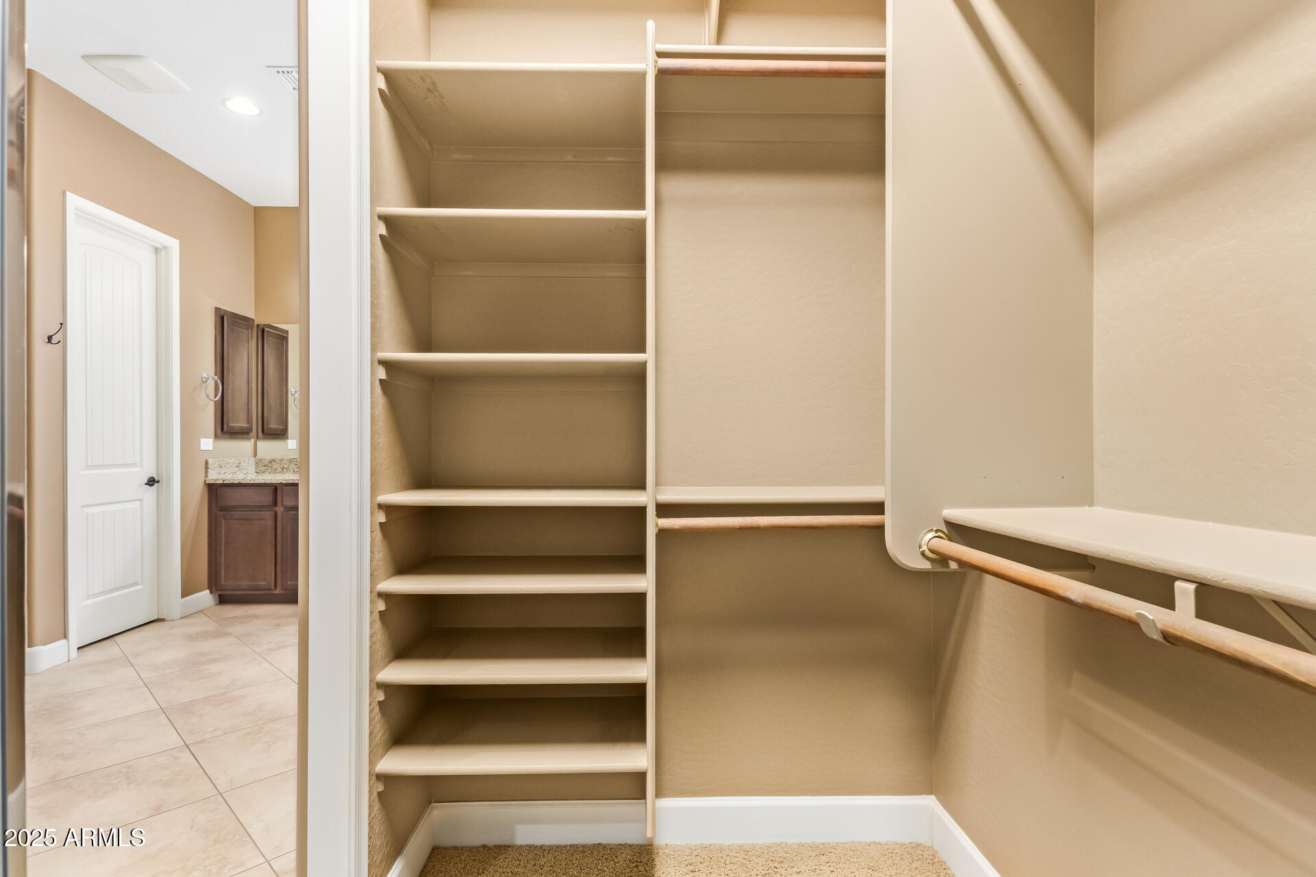 3881 E Birchwood Place