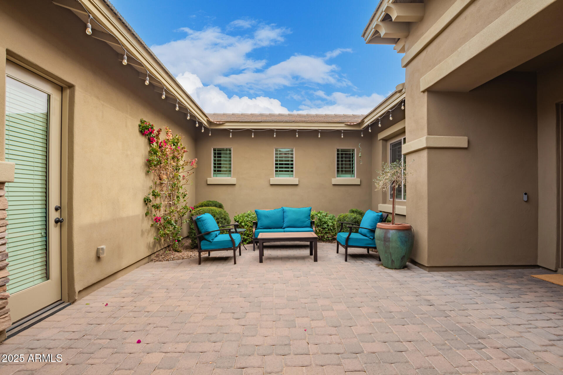 3881 E Birchwood Place