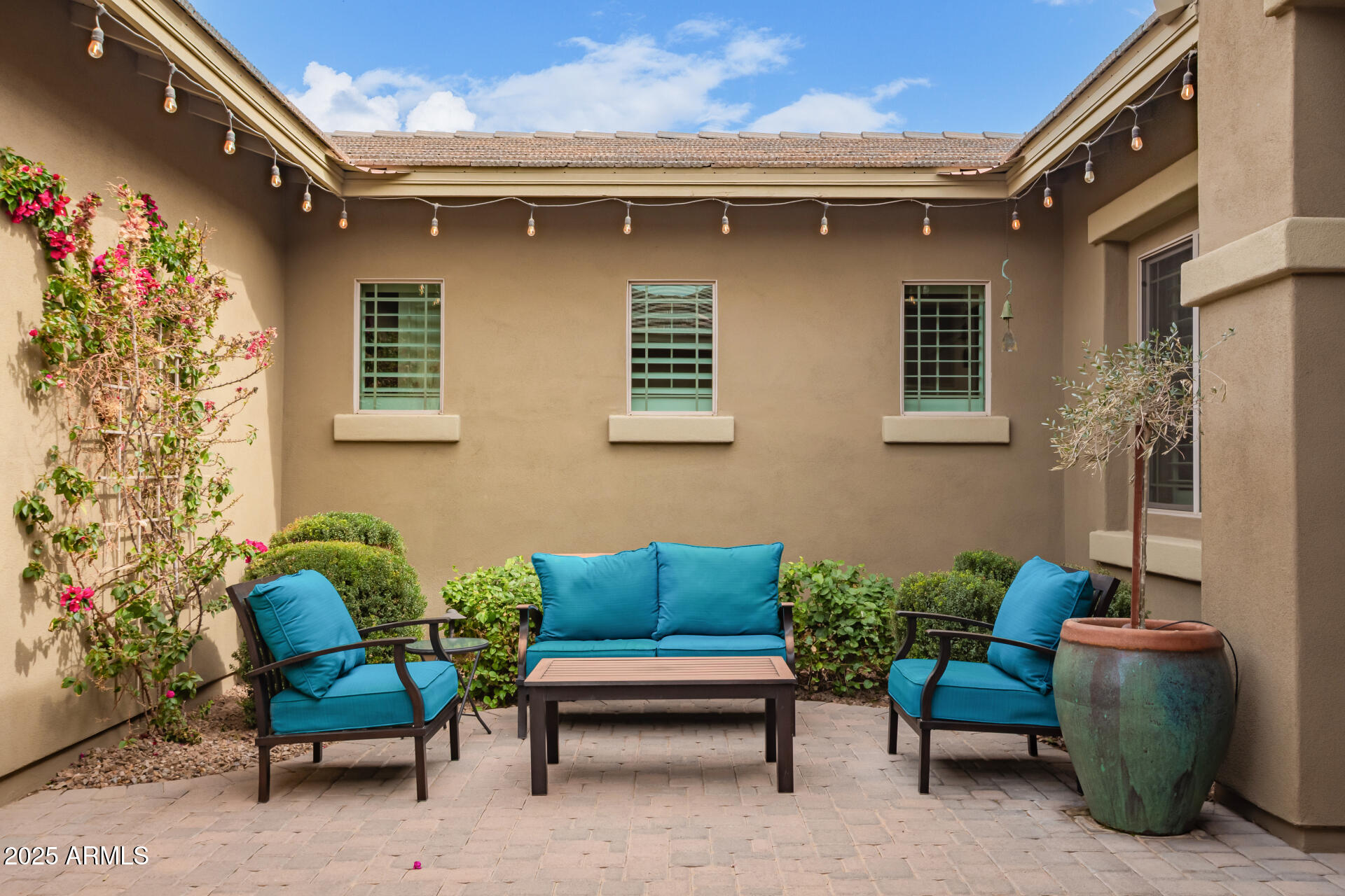 3881 E Birchwood Place