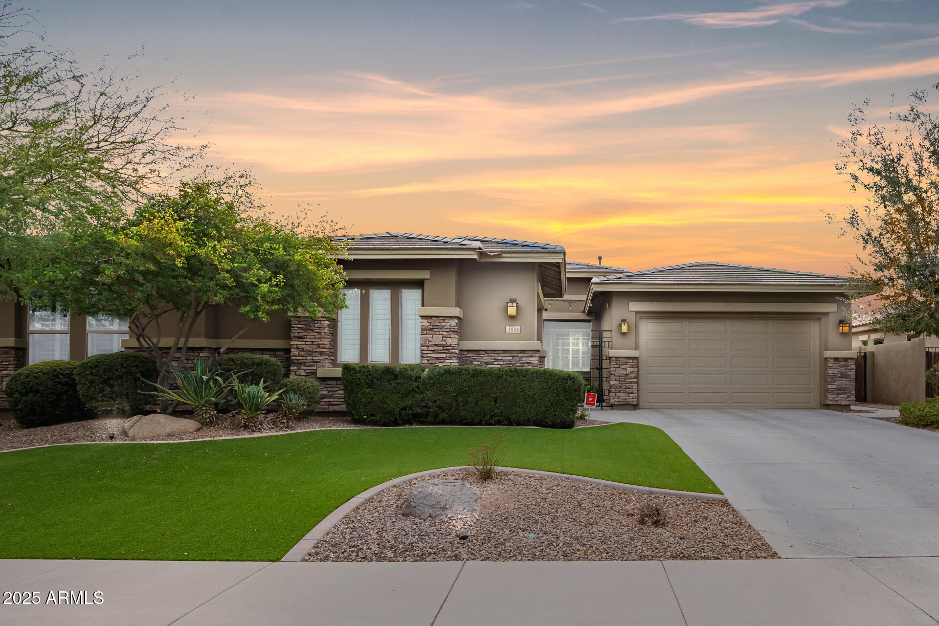 3881 E Birchwood Place