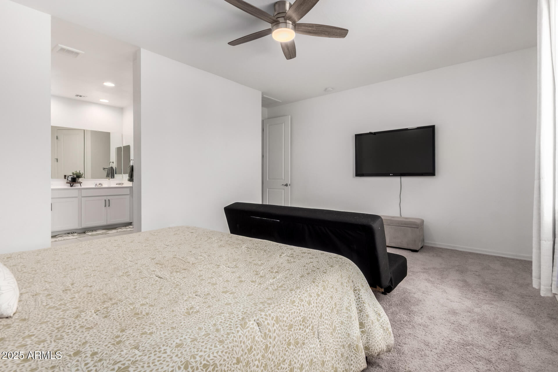 36284 W SAN CLEMENTE Avenue