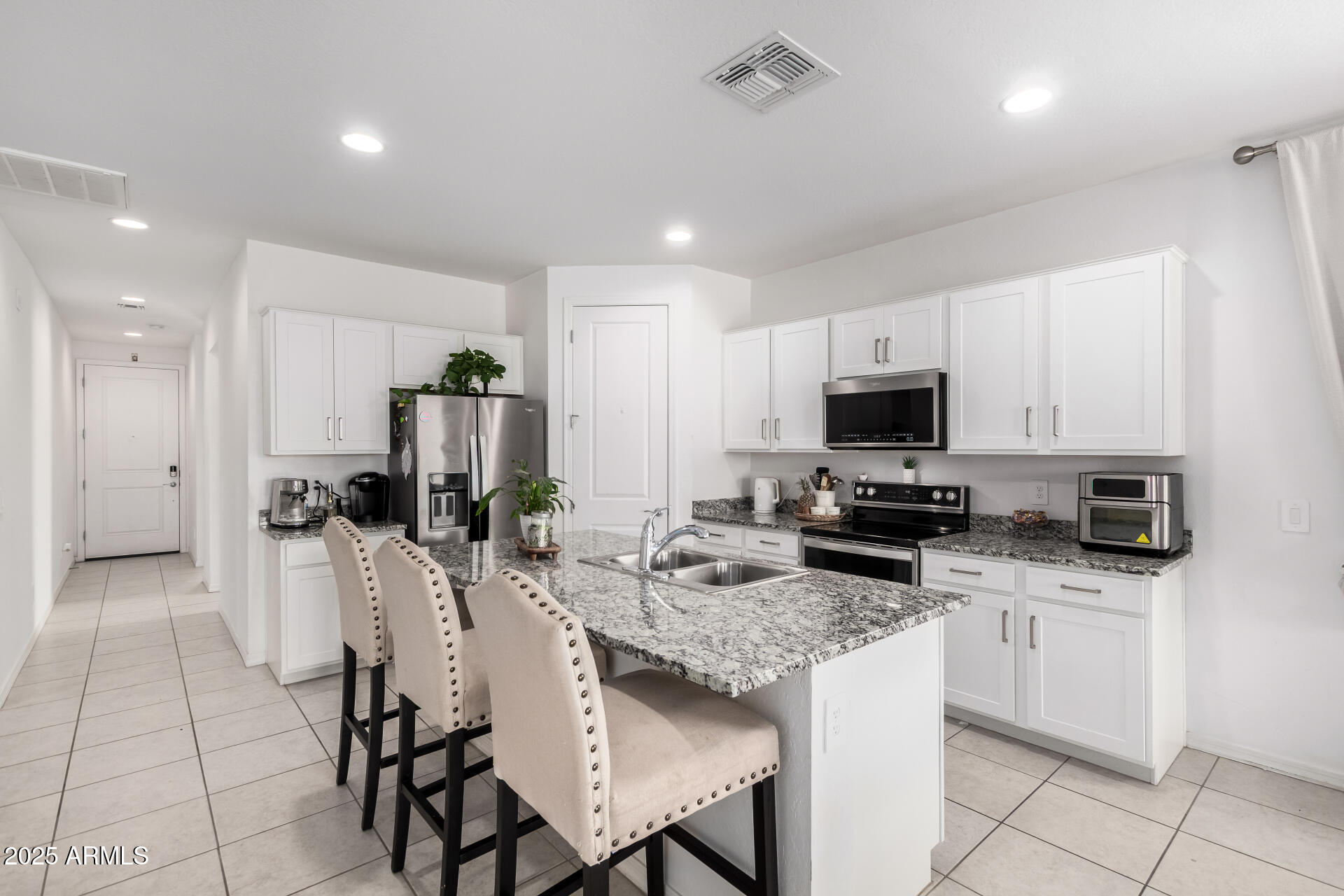 36284 W SAN CLEMENTE Avenue