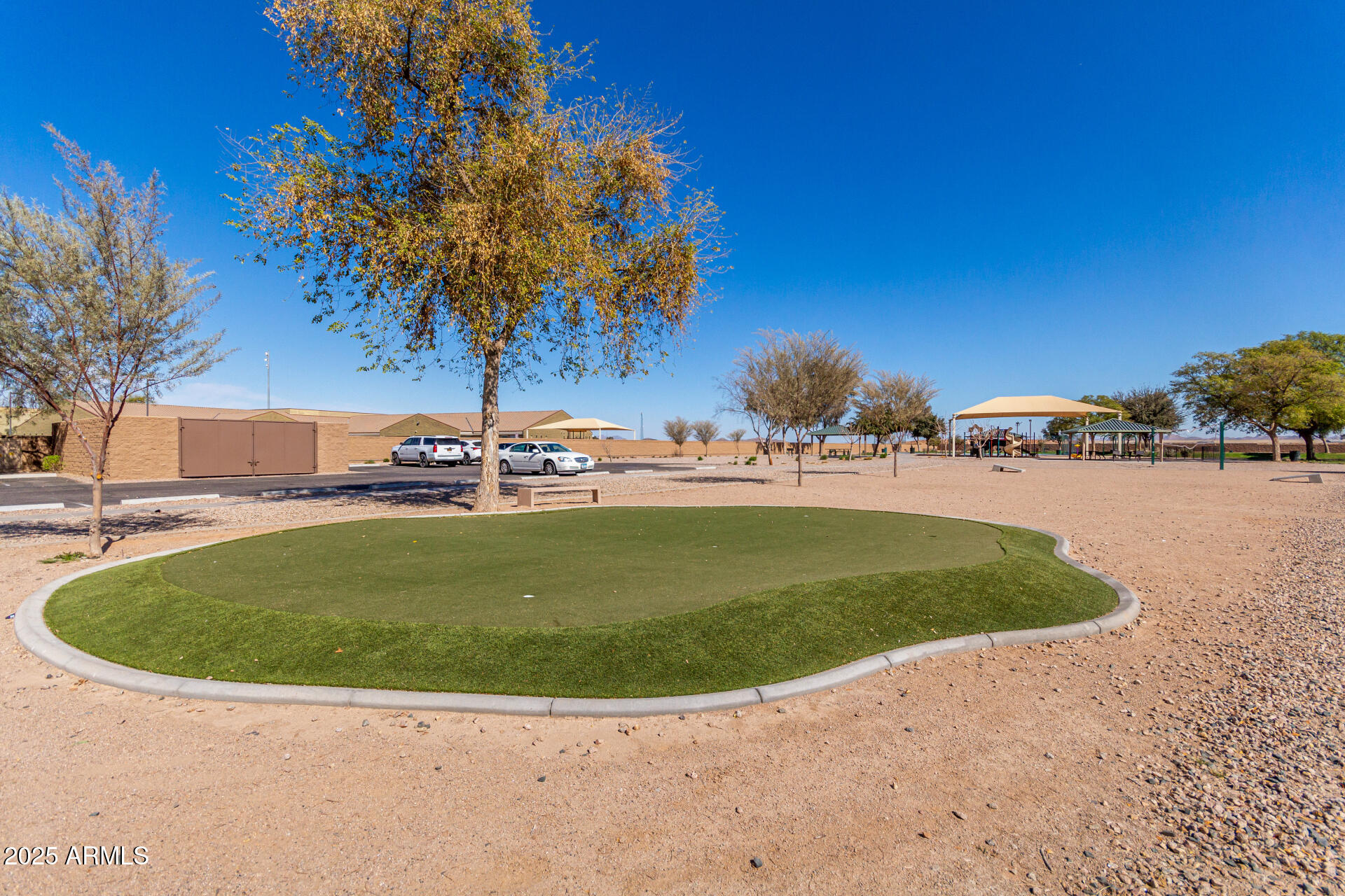 36284 W SAN CLEMENTE Avenue