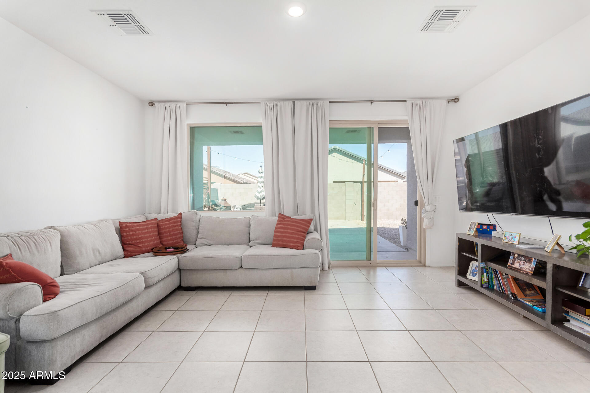 36284 W SAN CLEMENTE Avenue