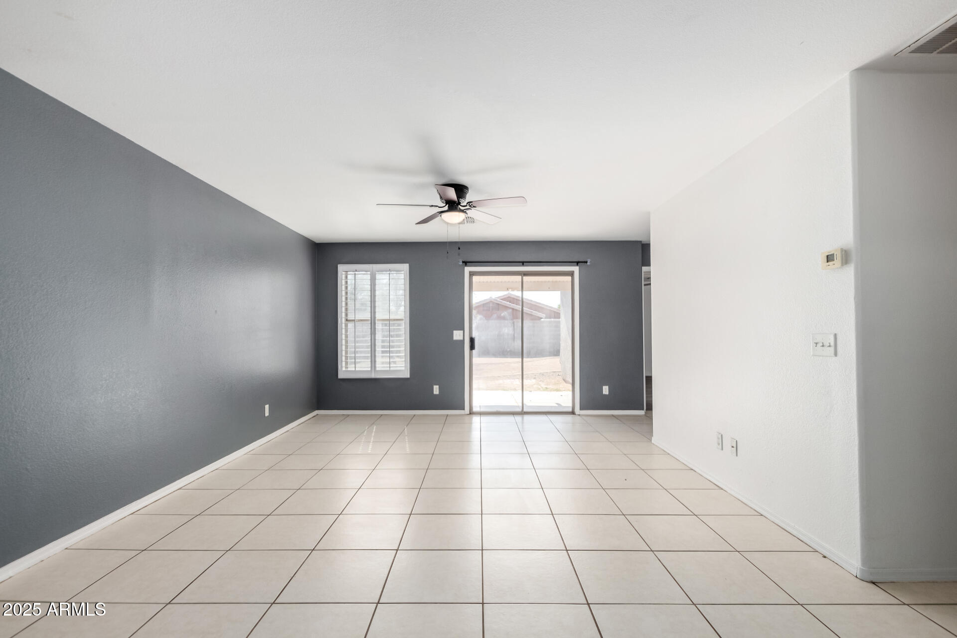 6313 W PIONEER Street