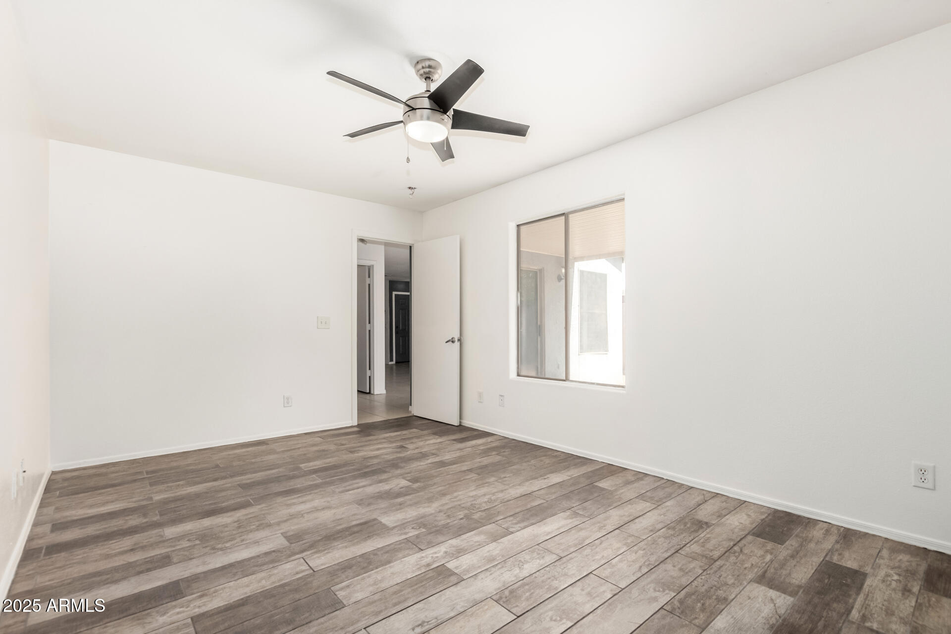 6313 W PIONEER Street