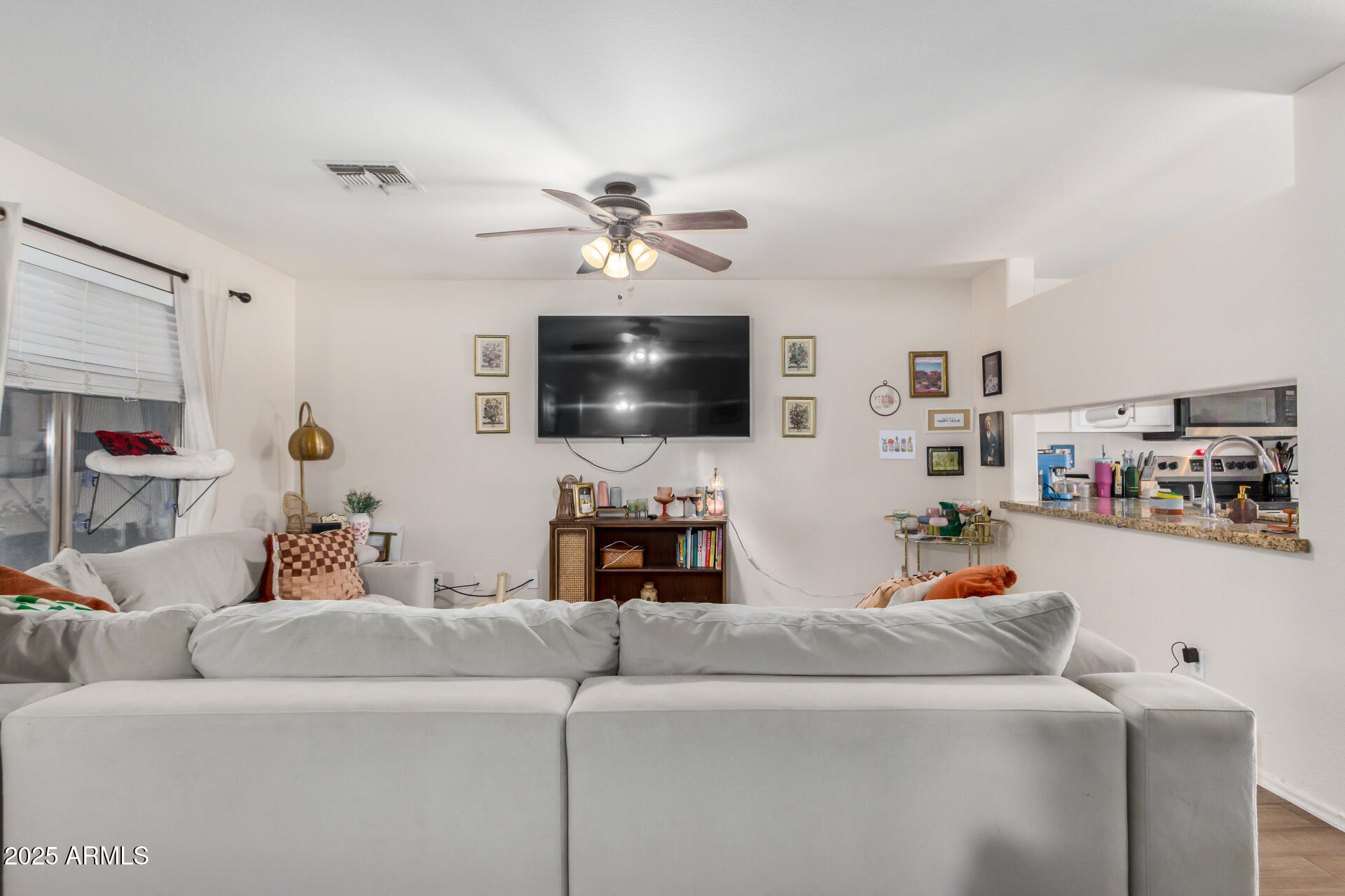 1345 W DIAMOND Avenue