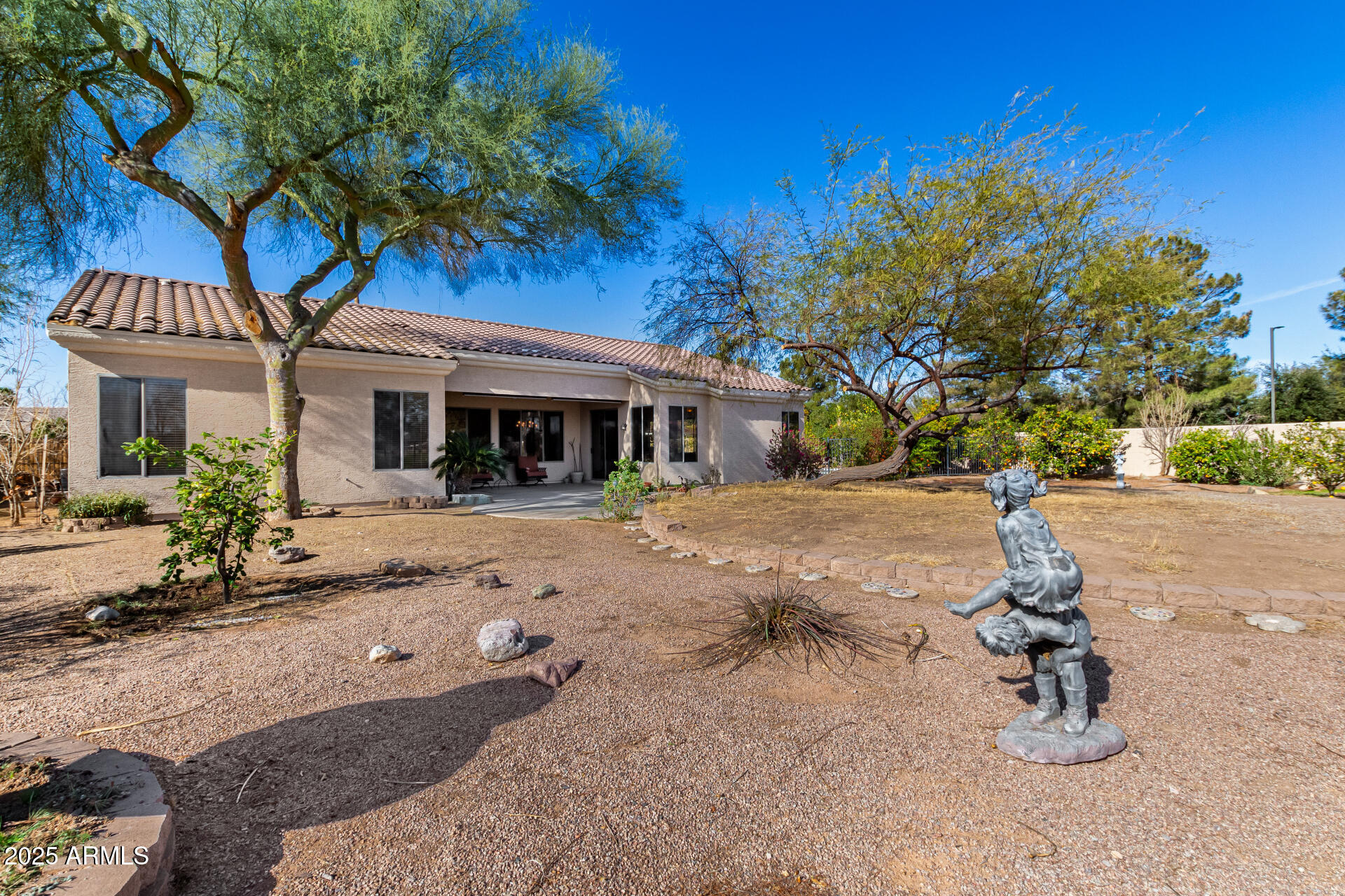 9360 E MILAGRO Avenue