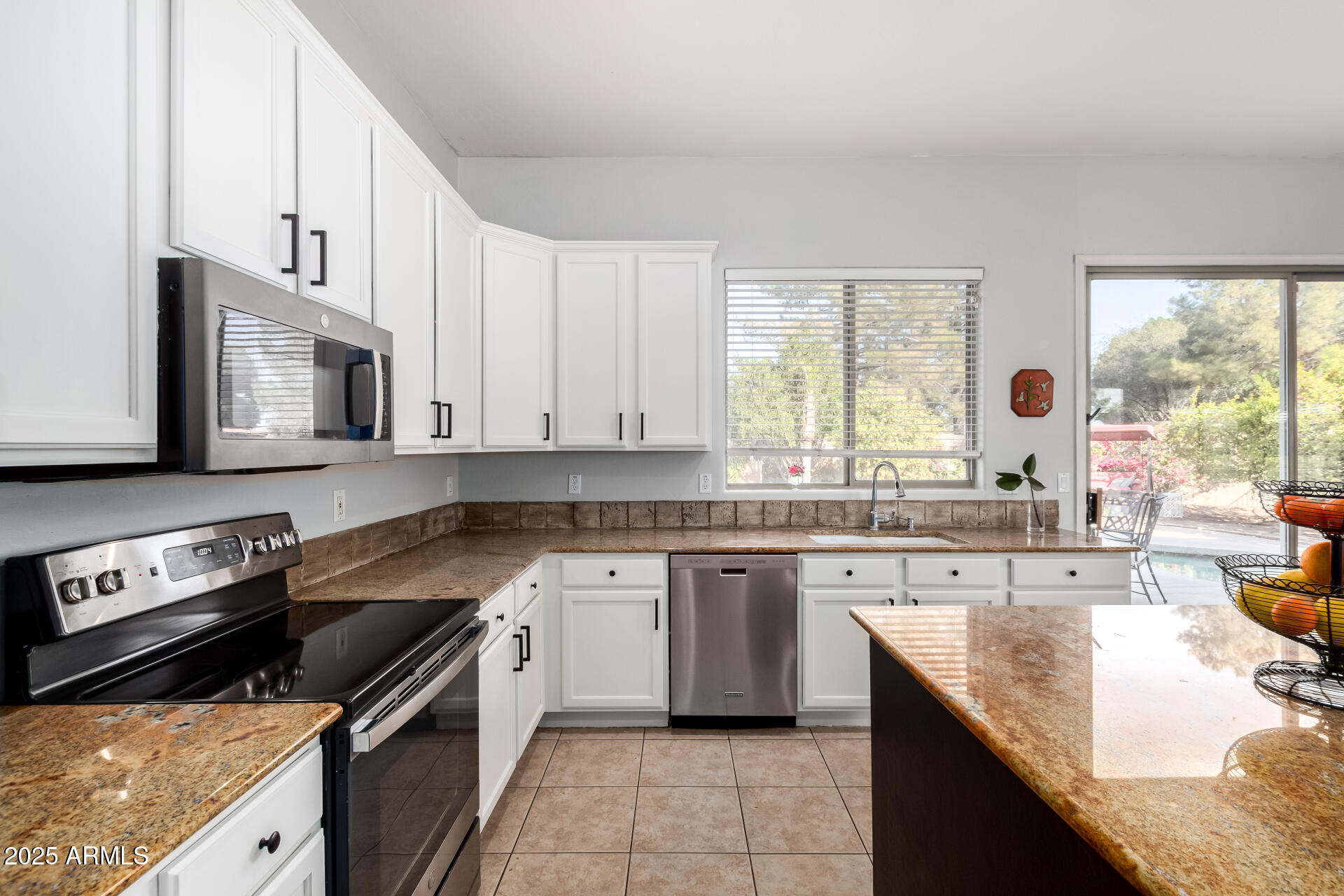 9360 E MILAGRO Avenue