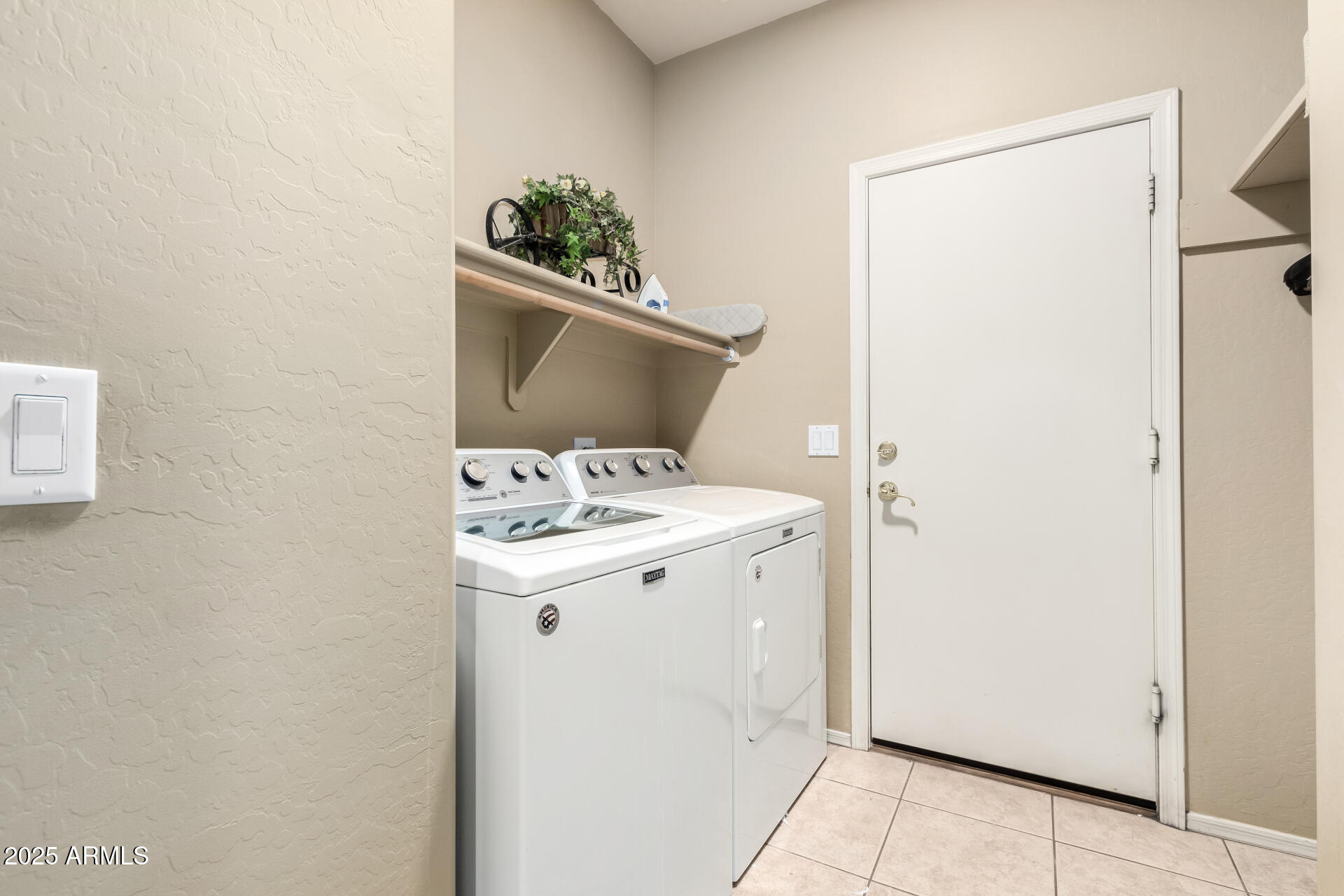 9360 E MILAGRO Avenue