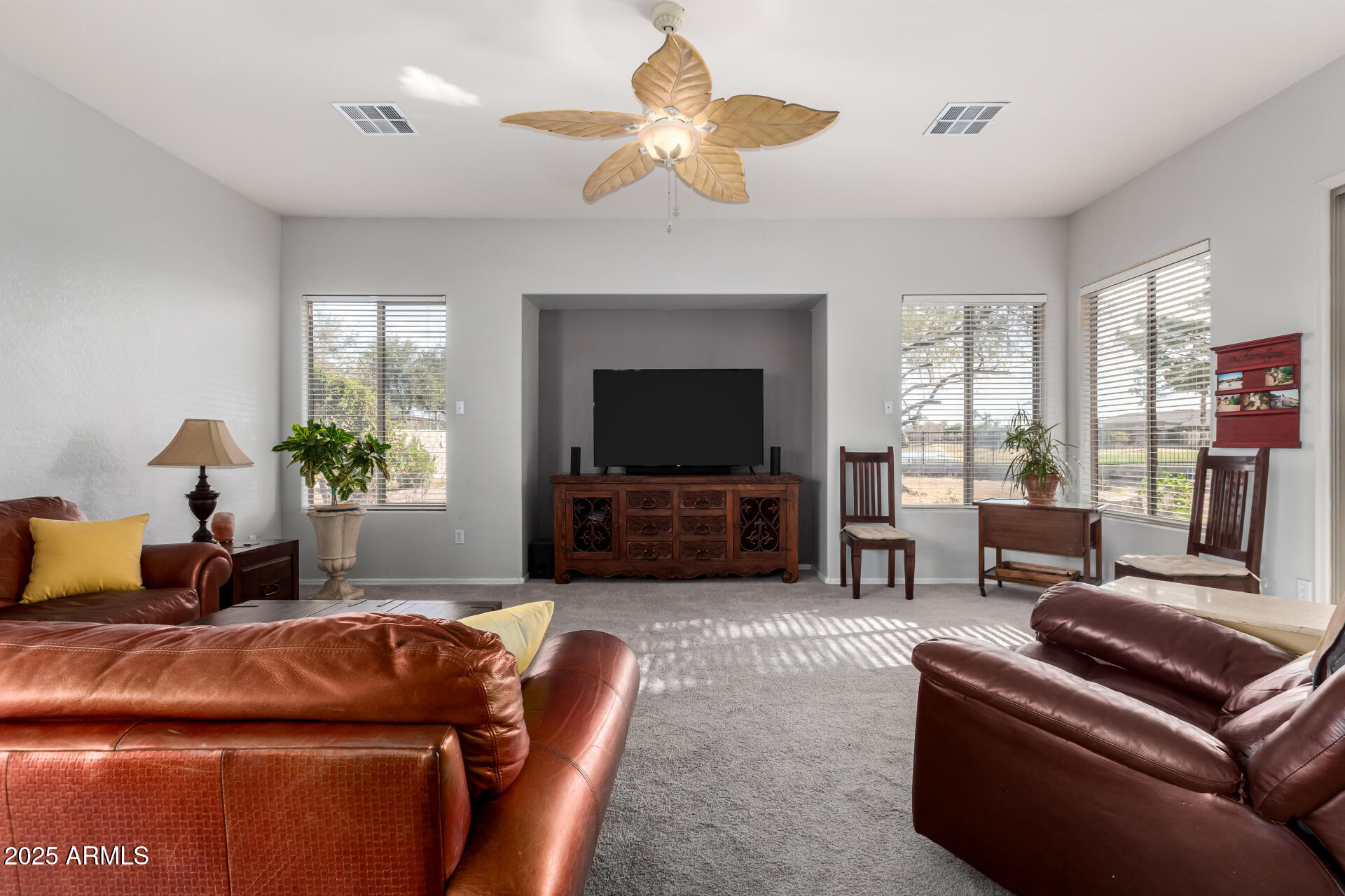 9360 E MILAGRO Avenue