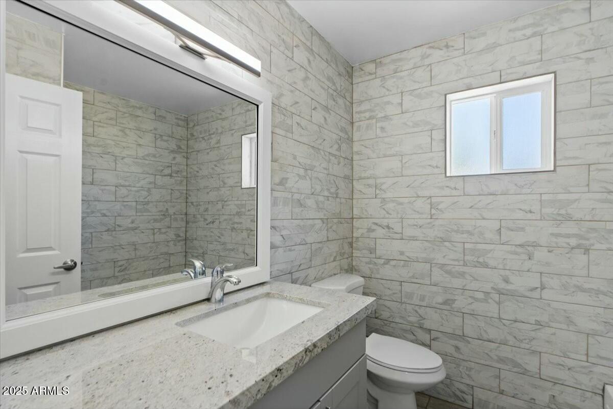 3223 W PURDUE Avenue