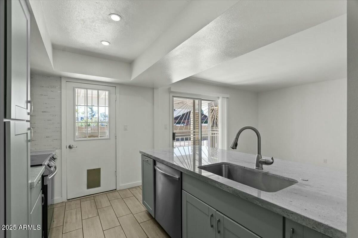 3223 W PURDUE Avenue