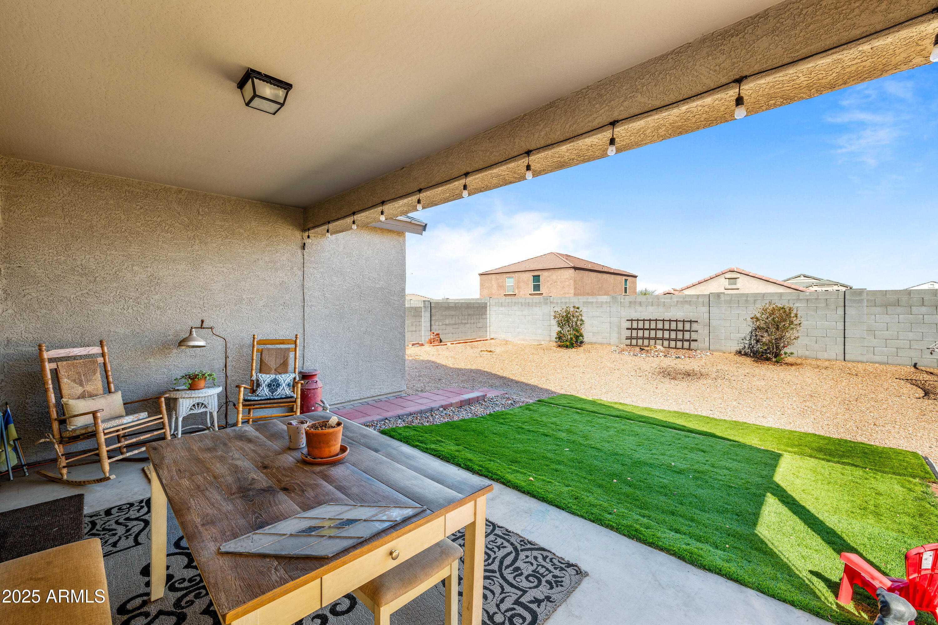 2922 W KOWALSKY Lane