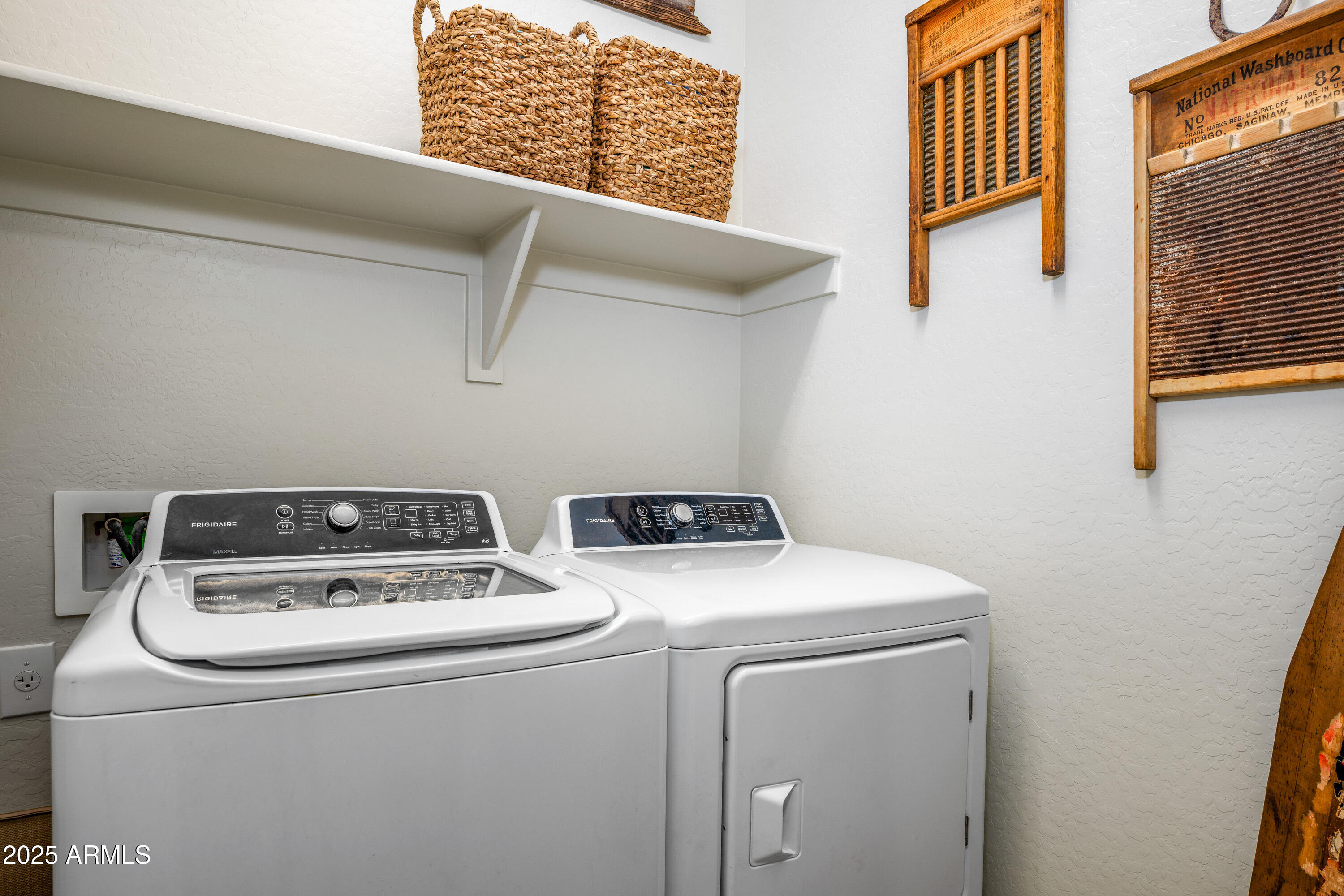 2922 W KOWALSKY Lane